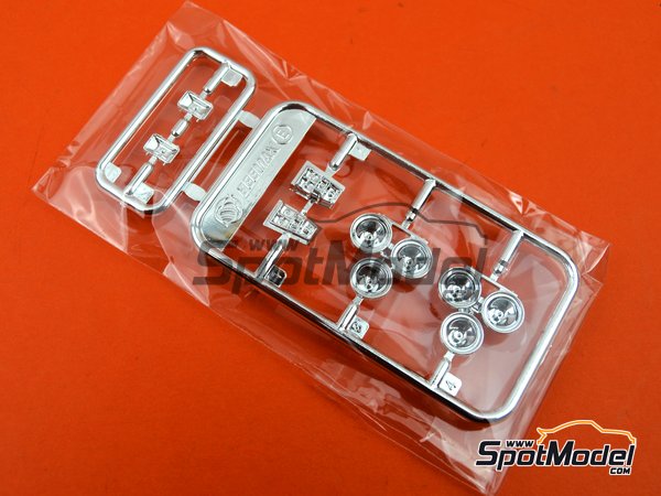 Image 15: Audi Quattro Sport S1 Group B HB Audi Team - Montecarlo Rally - Rallye Automobile de Monte-Carlo 1985 | Model car kit in 1/24 scale manufactured by Beemax Model Kits (ref. B24017, also 4905083103982 and 103982) Image 15: Audi Quattro Sport S1 Group B HB Audi Team - Montecarlo Rally - Rallye Automobile de Monte-Carlo 1985 | Model car kit in 1/24 scale manufactured by Beemax Model Kits (ref. B24017, also 4905083103982 and 103982)