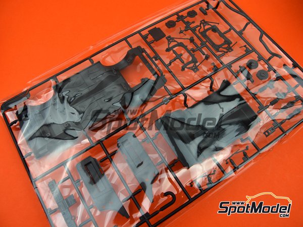 Image 17: Audi Quattro Sport S1 Group B HB Audi Team - Montecarlo Rally - Rallye Automobile de Monte-Carlo 1985 | Model car kit in 1/24 scale manufactured by Beemax Model Kits (ref. B24017, also 4905083103982 and 103982) Image 17: Audi Quattro Sport S1 Group B HB Audi Team - Montecarlo Rally - Rallye Automobile de Monte-Carlo 1985 | Model car kit in 1/24 scale manufactured by Beemax Model Kits (ref. B24017, also 4905083103982 and 103982)