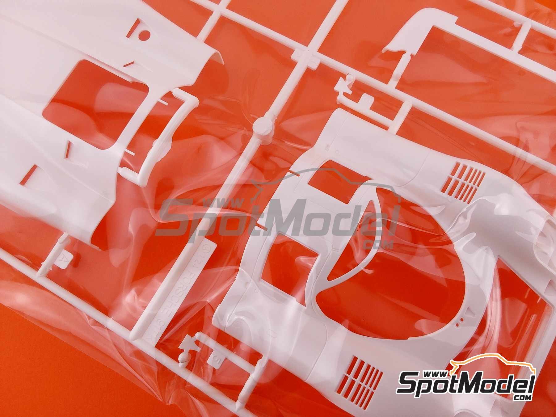 Image 18: Porsche 917K sponsored by Seiko - Fuji Masters 1971 | Car scale model kit in 1/24 scale manufactured by Fujimi (ref. FJ126159, also 4968728126159, 12615 and RS-92) Image 18: Porsche 917K sponsored by Seiko - Fuji Masters 1971 | Car scale model kit in 1/24 scale manufactured by Fujimi (ref. FJ126159, also 4968728126159, 12615 and RS-92)