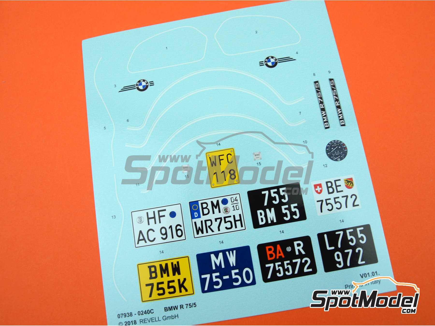 Image 6: BMW R75/5 | Model bike kit in 1/8 scale manufactured by Revell (ref. REV07938, also 07938 and 4009803079387) Image 6: BMW R75/5 | Model bike kit in 1/8 scale manufactured by Revell (ref. REV07938, also 07938 and 4009803079387)