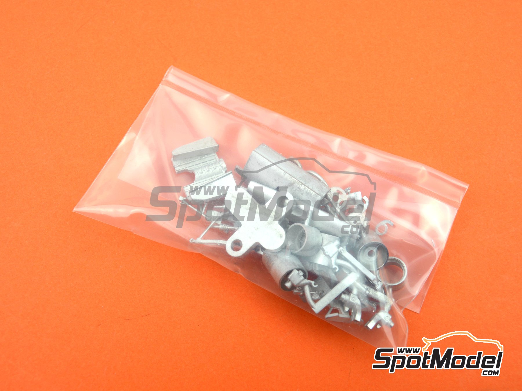 Image 7: Ferrari 312 T2 Scuderia Ferrari Team sponsored by Agip - Canadian Formula 1 Grand Prix 1977 | Car scale model kit in 1/43 scale manufactured by Tameo Kits (ref. TMK437) Image 7: Ferrari 312 T2 Scuderia Ferrari Team sponsored by Agip - Canadian Formula 1 Grand Prix 1977 | Car scale model kit in 1/43 scale manufactured by Tameo Kits (ref. TMK437)