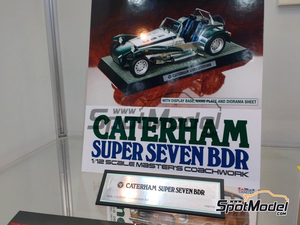 Image 2: Caterham Super Seven BDR | Model car kit in 1/12 scale manufactured by Tamiya (ref. TAM10204, also 10204) Image 2: Caterham Super Seven BDR | Model car kit in 1/12 scale manufactured by Tamiya (ref. TAM10204, also 10204)