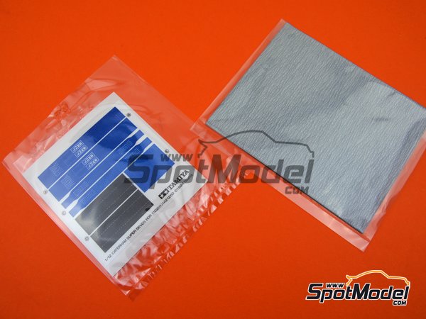 Image 10: Caterham Super Seven BDR | Model car kit in 1/12 scale manufactured by Tamiya (ref. TAM10204, also 10204) Image 10: Caterham Super Seven BDR | Model car kit in 1/12 scale manufactured by Tamiya (ref. TAM10204, also 10204)