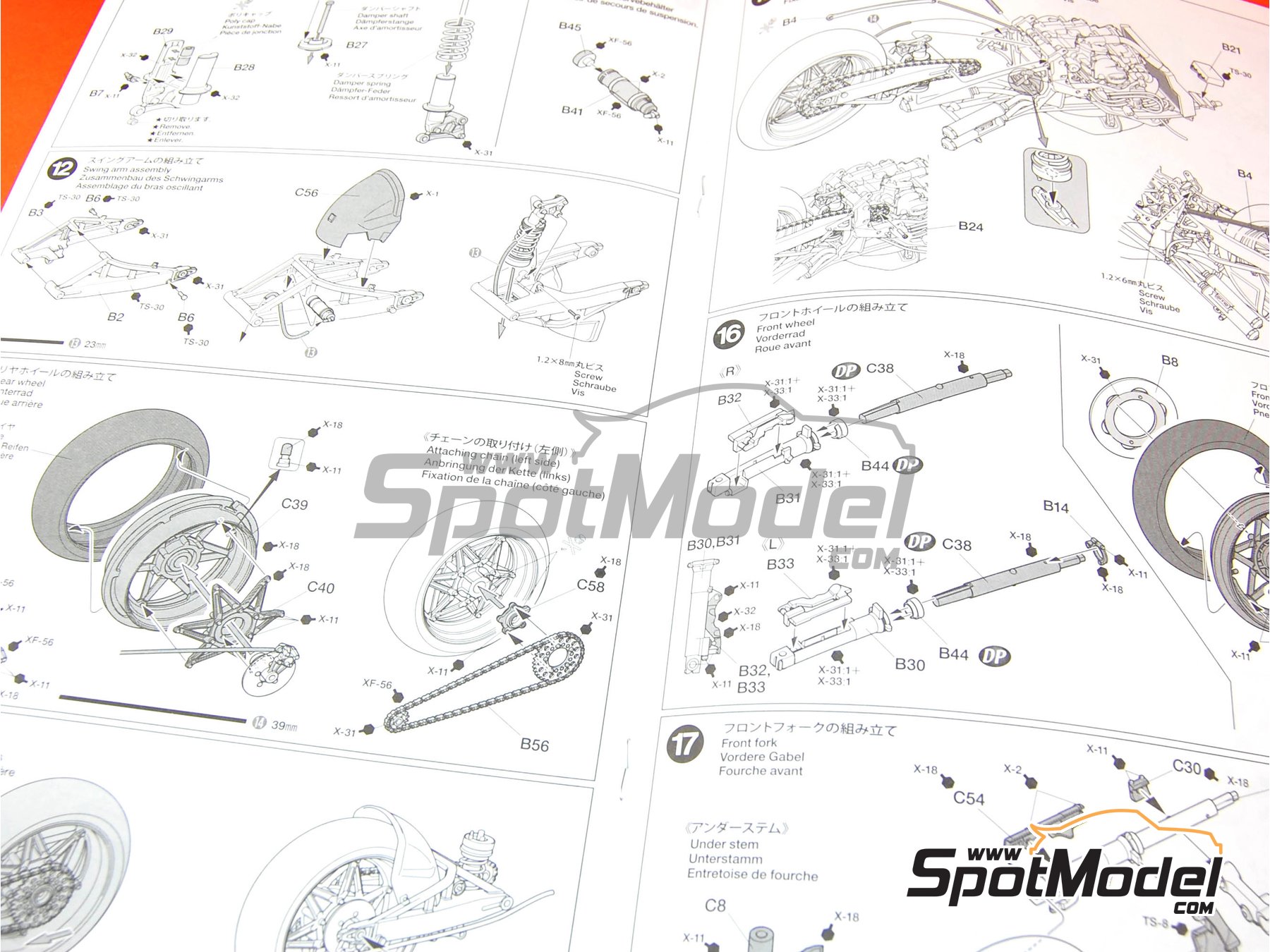 Image 2: Honda NSR500 Equipo Honda Racing Corporation patrocinado por Castrol - Campeonato del Mundo de Motociclismo 1984 | Maqueta de moto en escala 1/12 fabricado por Tamiya (ref. TAM14121, tambien 4950344141210 y 14121) Image 2: Honda NSR500 Equipo Honda Racing Corporation patrocinado por Castrol - Campeonato del Mundo de Motociclismo 1984 | Maqueta de moto en escala 1/12 fabricado por Tamiya (ref. TAM14121, tambien 4950344141210 y 14121)
