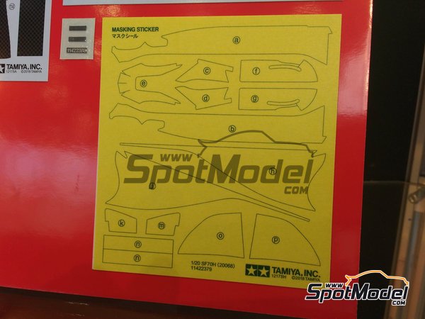 Image 5: Ferrari SF70H Banco Santander - Australian Formula 1 Grand Prix 2017 | Model car kit in 1/20 scale manufactured by Tamiya (ref. TAM20068, also 20068) Image 5: Ferrari SF70H Banco Santander - Australian Formula 1 Grand Prix 2017 | Model car kit in 1/20 scale manufactured by Tamiya (ref. TAM20068, also 20068)