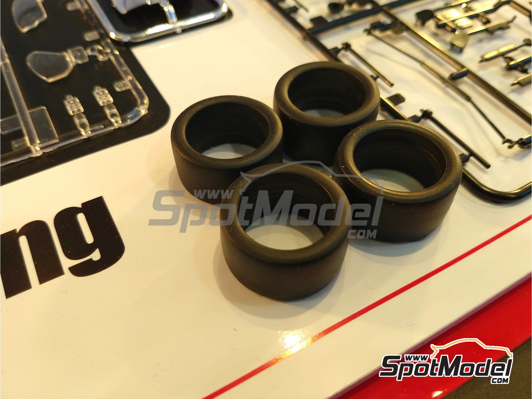 Image 14: Toyota TS050 Hybrid sponsored by Gazoo Racing - 24 Hours Le Mans 2018 | Car scale model kit in 1/24 scale manufactured by Tamiya (ref. TAM24349, also 4950344243495 and 24349) Image 14: Toyota TS050 Hybrid sponsored by Gazoo Racing - 24 Hours Le Mans 2018 | Car scale model kit in 1/24 scale manufactured by Tamiya (ref. TAM24349, also 4950344243495 and 24349)