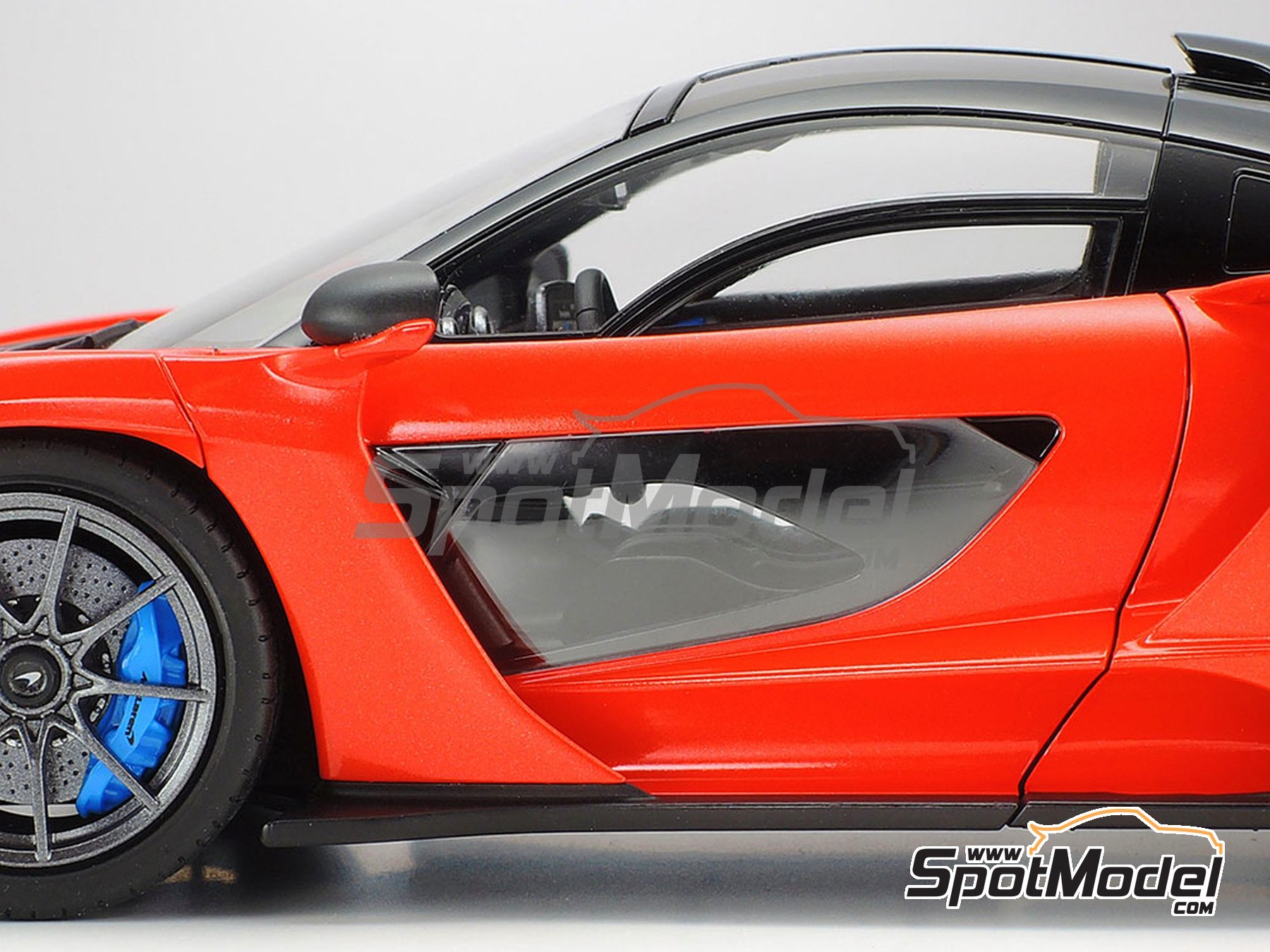 Image 50: McLaren Senna | Car scale model kit in 1/24 scale manufactured by Tamiya (ref. TAM24355, also 4950344243556, 24355, T24355 and TAM24355ST) Image 50: McLaren Senna | Car scale model kit in 1/24 scale manufactured by Tamiya (ref. TAM24355, also 4950344243556, 24355, T24355 and TAM24355ST)