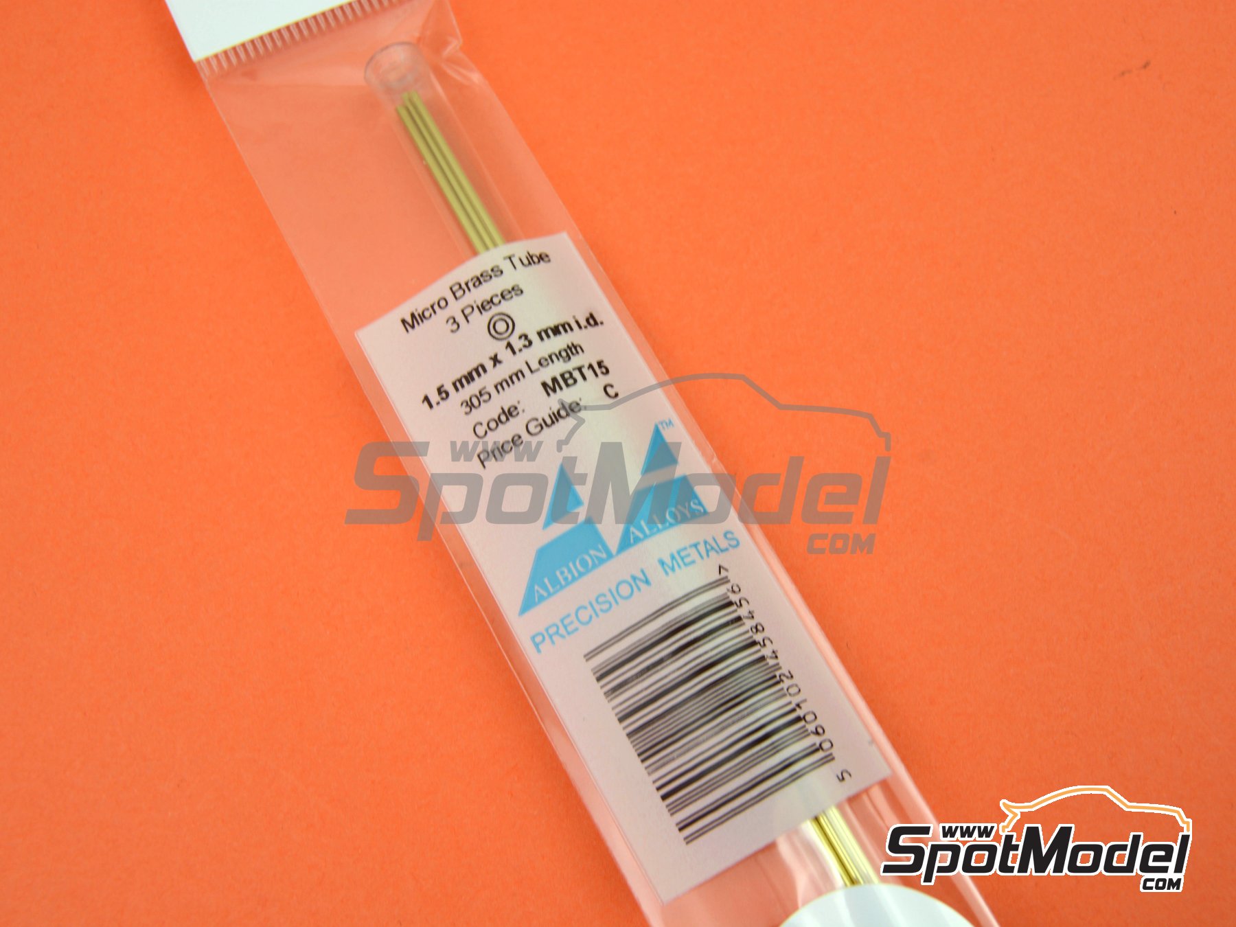 Image 2: Brass tube 1,5 mm x 1,3 mm x 250 mm | Material manufactured by Albion Alloys (ref.&nbsp;MBT15, also 5060102458456)