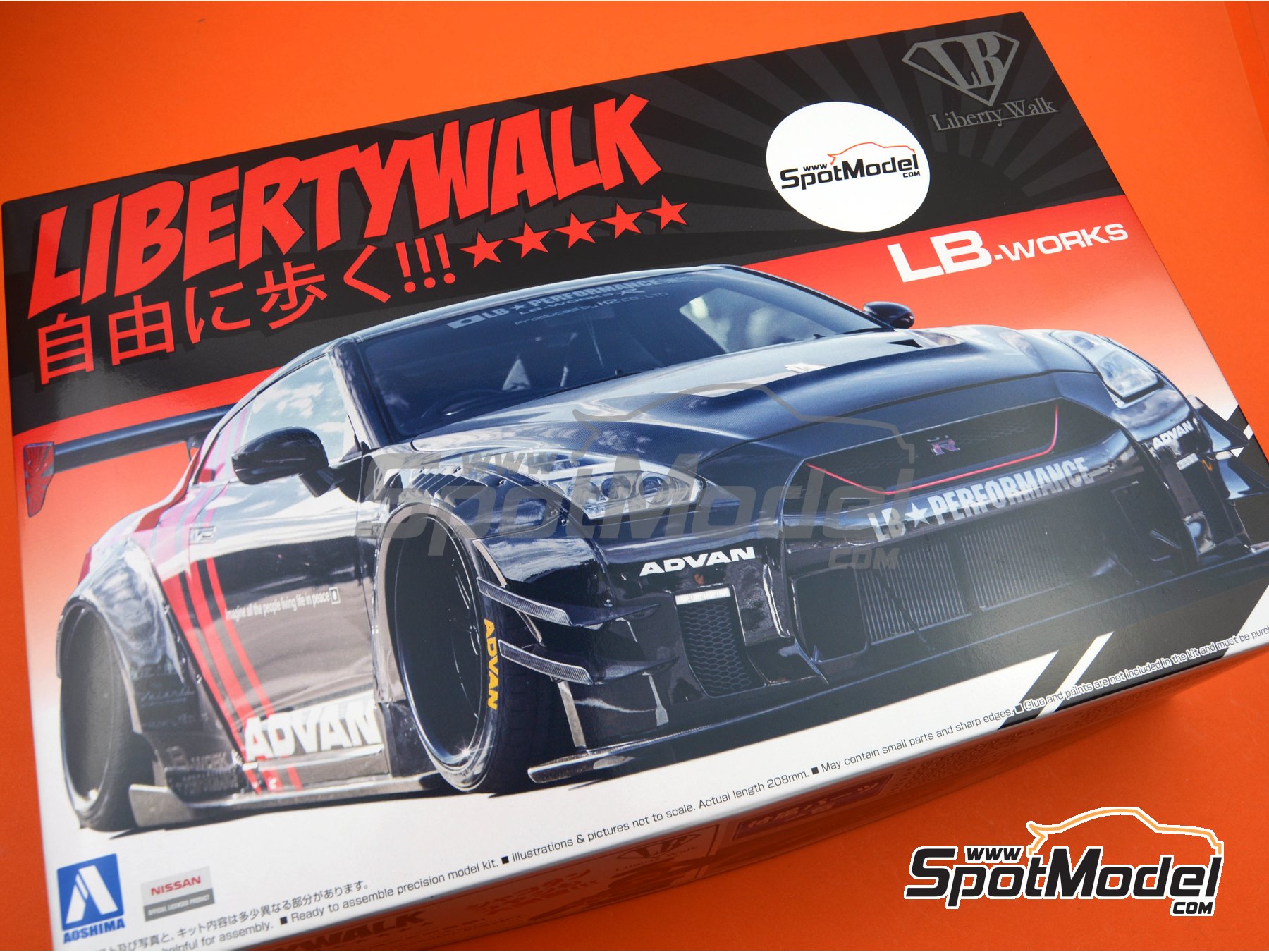 Aoshima 55922 LB Works R35 GT-R Type 2 Ver 2 1/24 Scale kit 