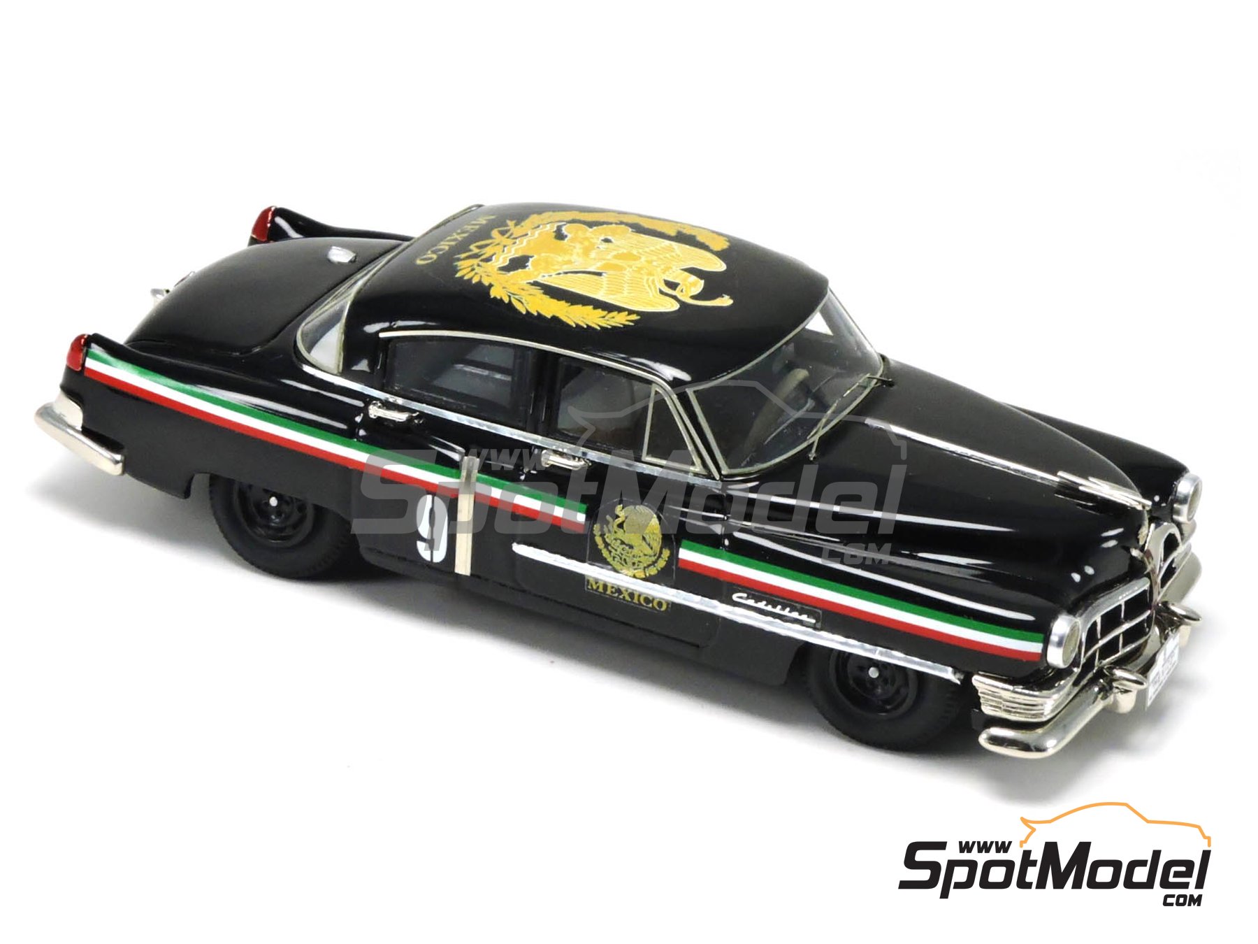 Image 1: Cadillac Serie 61 - Carrera Panamericana 1950 | Car scale model kit in 1/43 scale manufactured by Arena Modelli (ref.&nbsp;ARE1065)