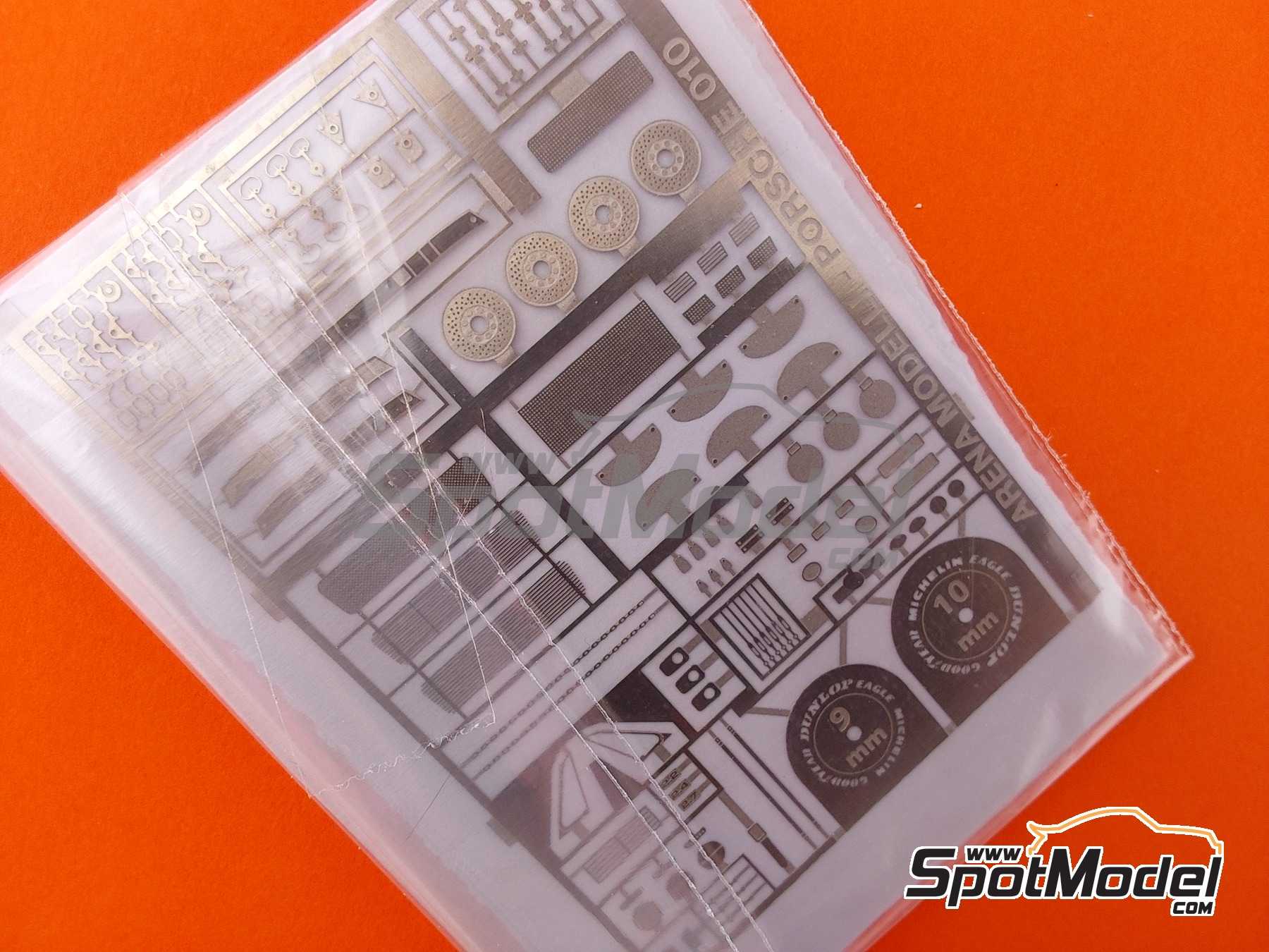 Image 6: Porsche 911 Carrera RS 3.0 sponsored by Wynn's - Monte Carlo Rally - Rallye Automobile de Monte-Carlo 1979 | Car scale model kit in 1/43 scale manufactured by Arena Modelli (ref.&nbsp;ARE1080)