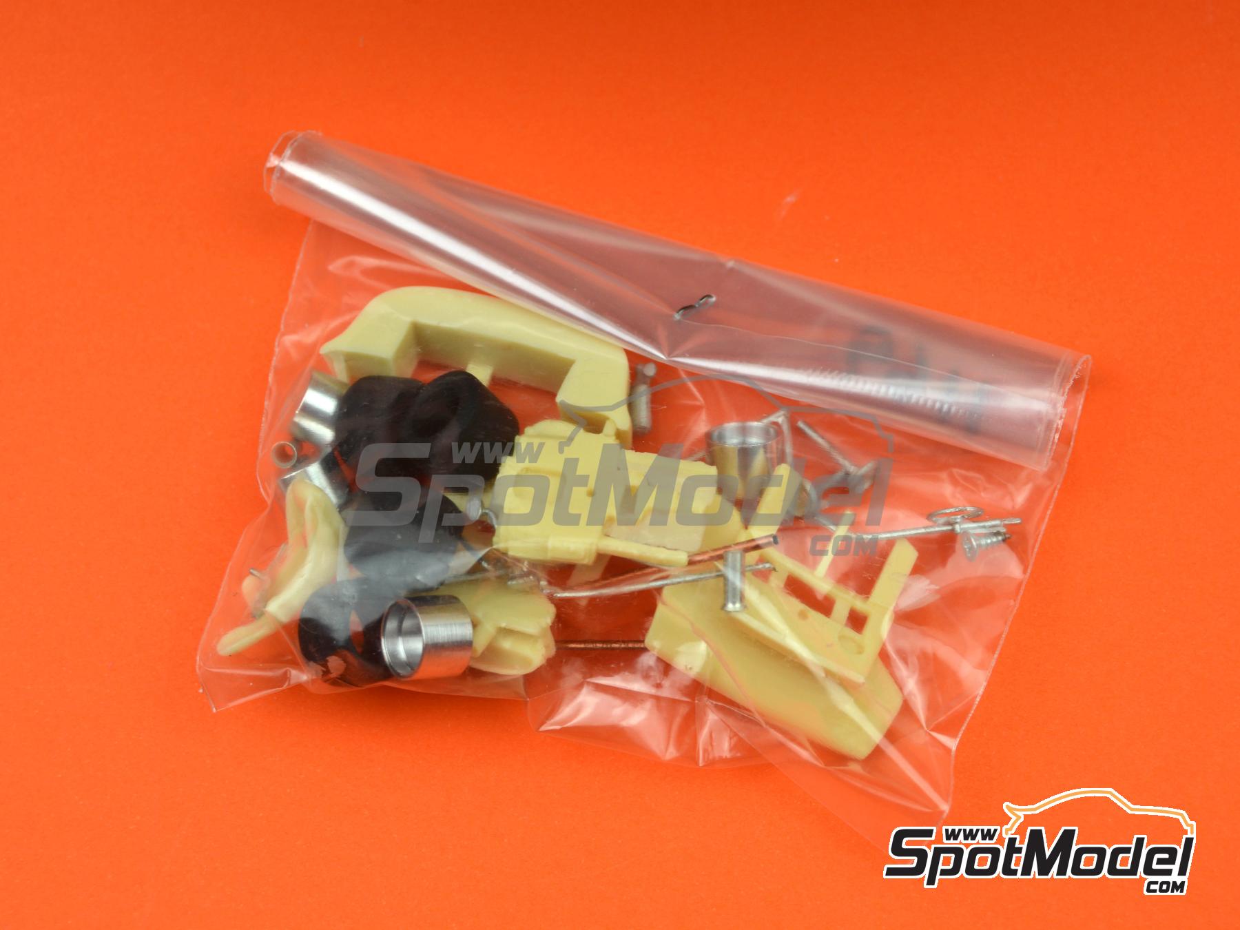 Image 5: Porsche 911 Carrera RSR Boricua Racing Team - Daytona 250 miles 1978 | Car scale model kit in 1/43 scale manufactured by Arena Modelli (ref.&nbsp;ARE1169)