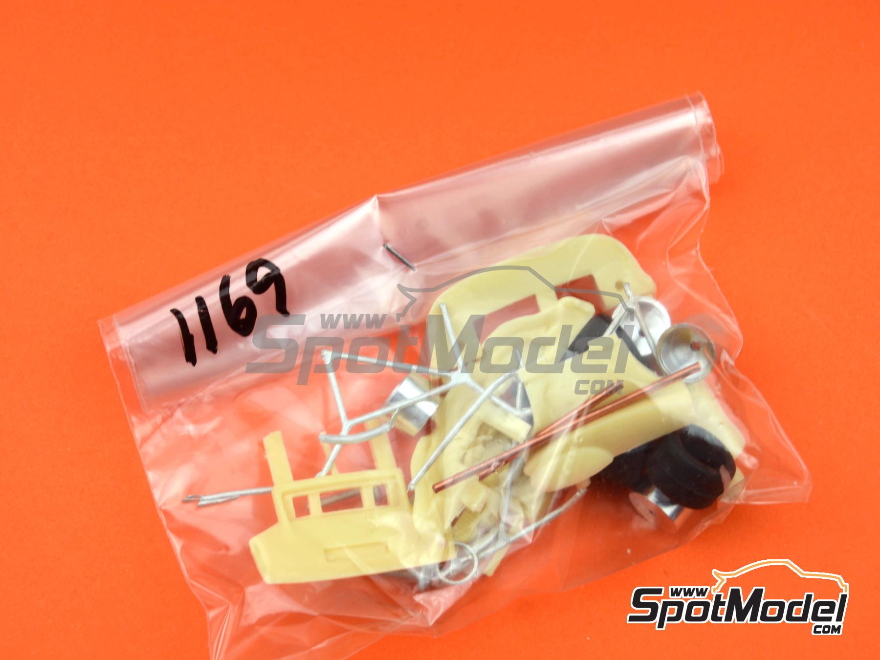 Image 6: Porsche 911 Carrera RSR Boricua Racing Team - Daytona 250 miles 1978 | Car scale model kit in 1/43 scale manufactured by Arena Modelli (ref.&nbsp;ARE1169)