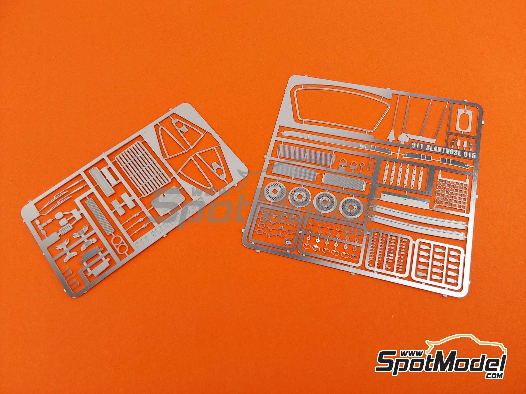 Image 5: Porsche 911 Slantnose patrocinado por Eurosport Racing - IMSA GTS Phoenix 1995 | Maqueta de coche en escala&nbsp;1/43 fabricado por Arena Modelli (ref.&nbsp;ARE1382)