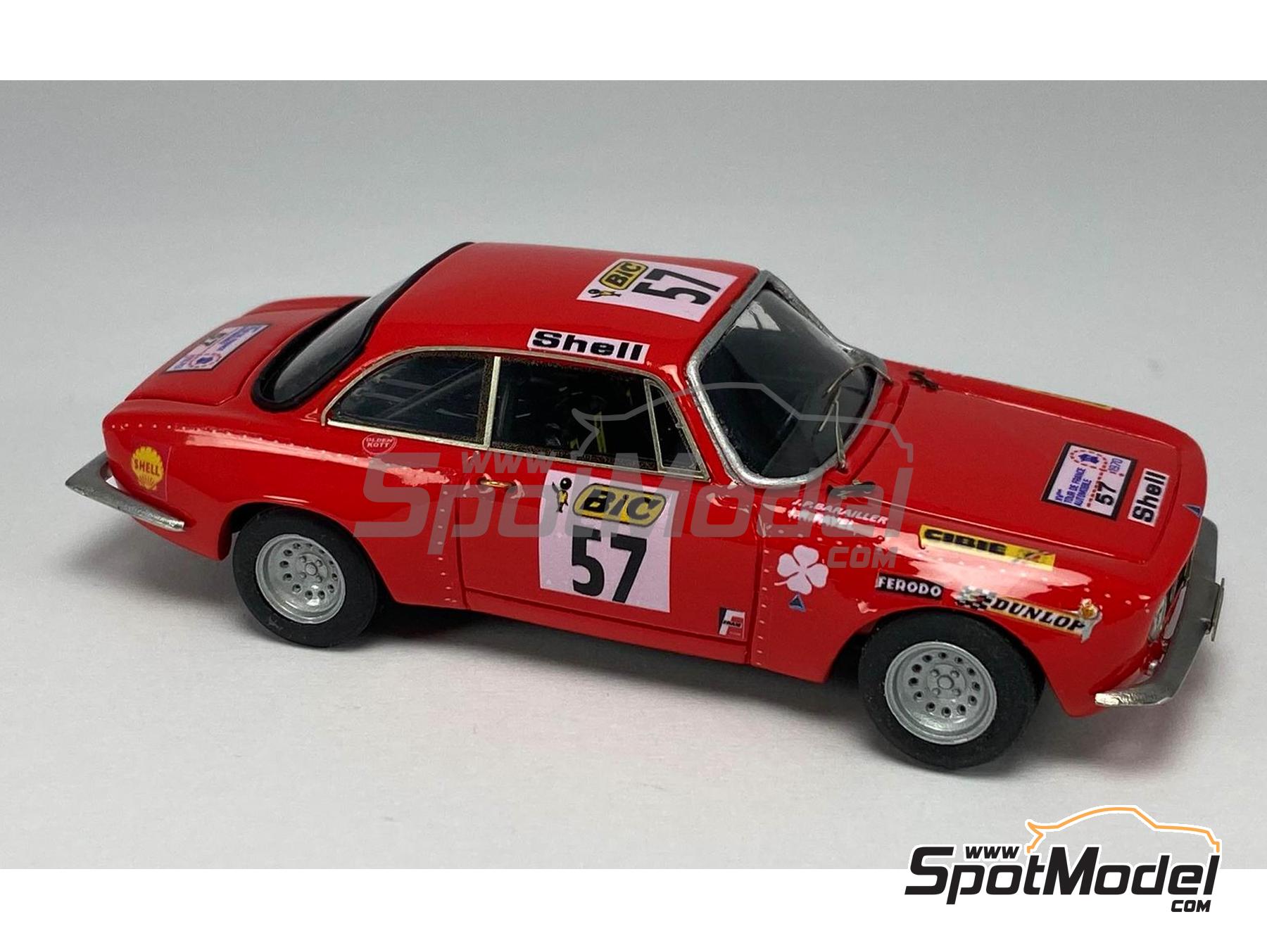Image 1: Alfa Romeo Giulia GTAm sponsored by Shell - Tour de France Automobile 1970 | Car scale model kit in 1/43 scale manufactured by Arena Modelli (ref.&nbsp;ARE1452)