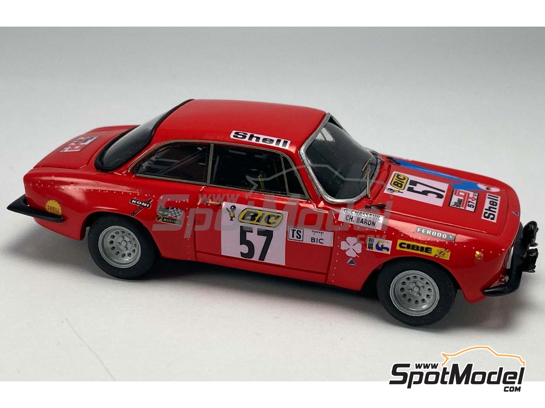 Image 1: Alfa Romeo Giulia GTAm sponsored by Shell - Tour de France Automobile 1971 | Car scale model kit in 1/43 scale manufactured by Arena Modelli (ref.&nbsp;ARE1453)