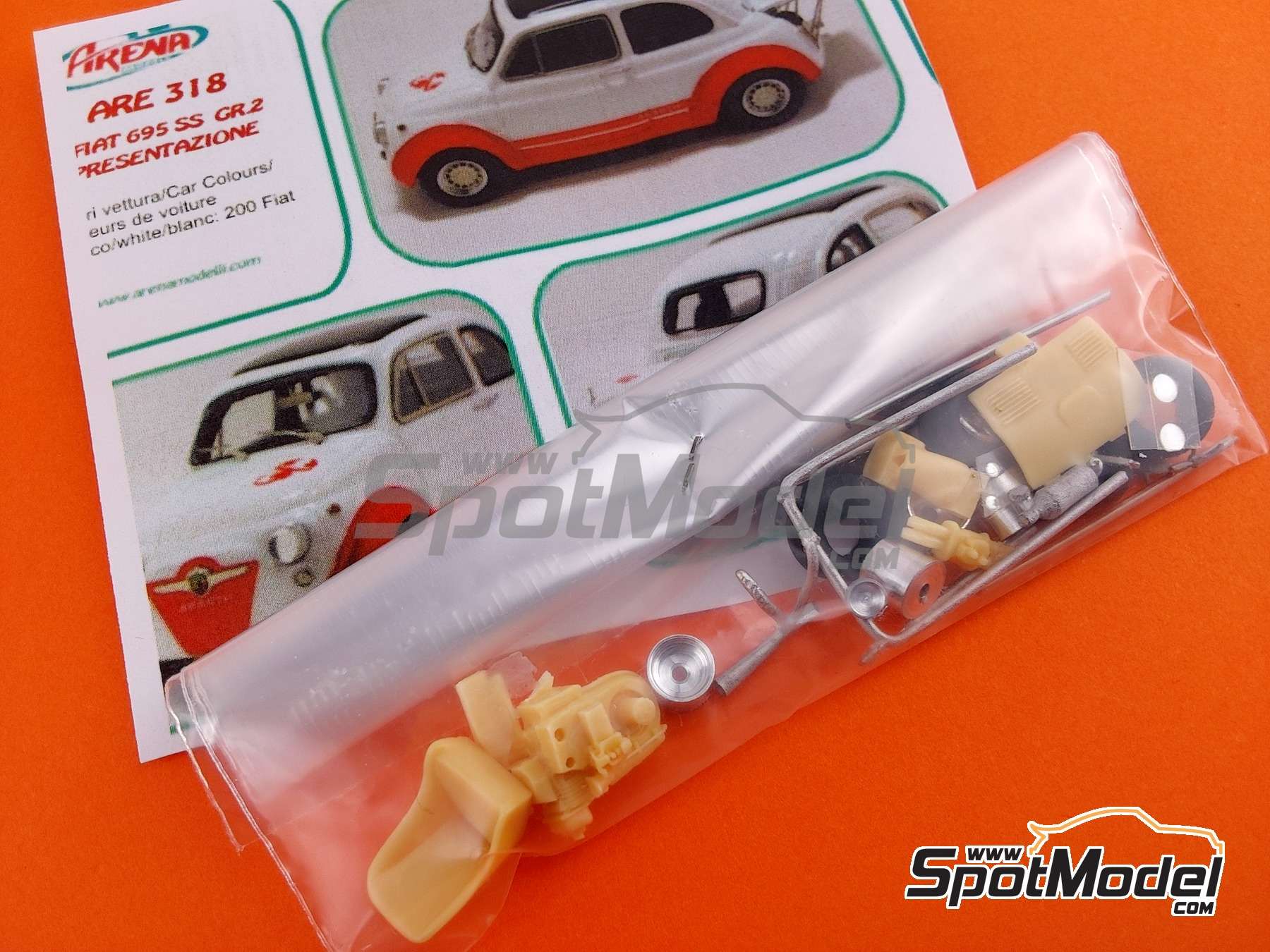 Image 10: Fiat Abarth 695 SS Group 2 - Press version | Car scale model kit in 1/43 scale manufactured by Arena Modelli (ref.&nbsp;ARE318)