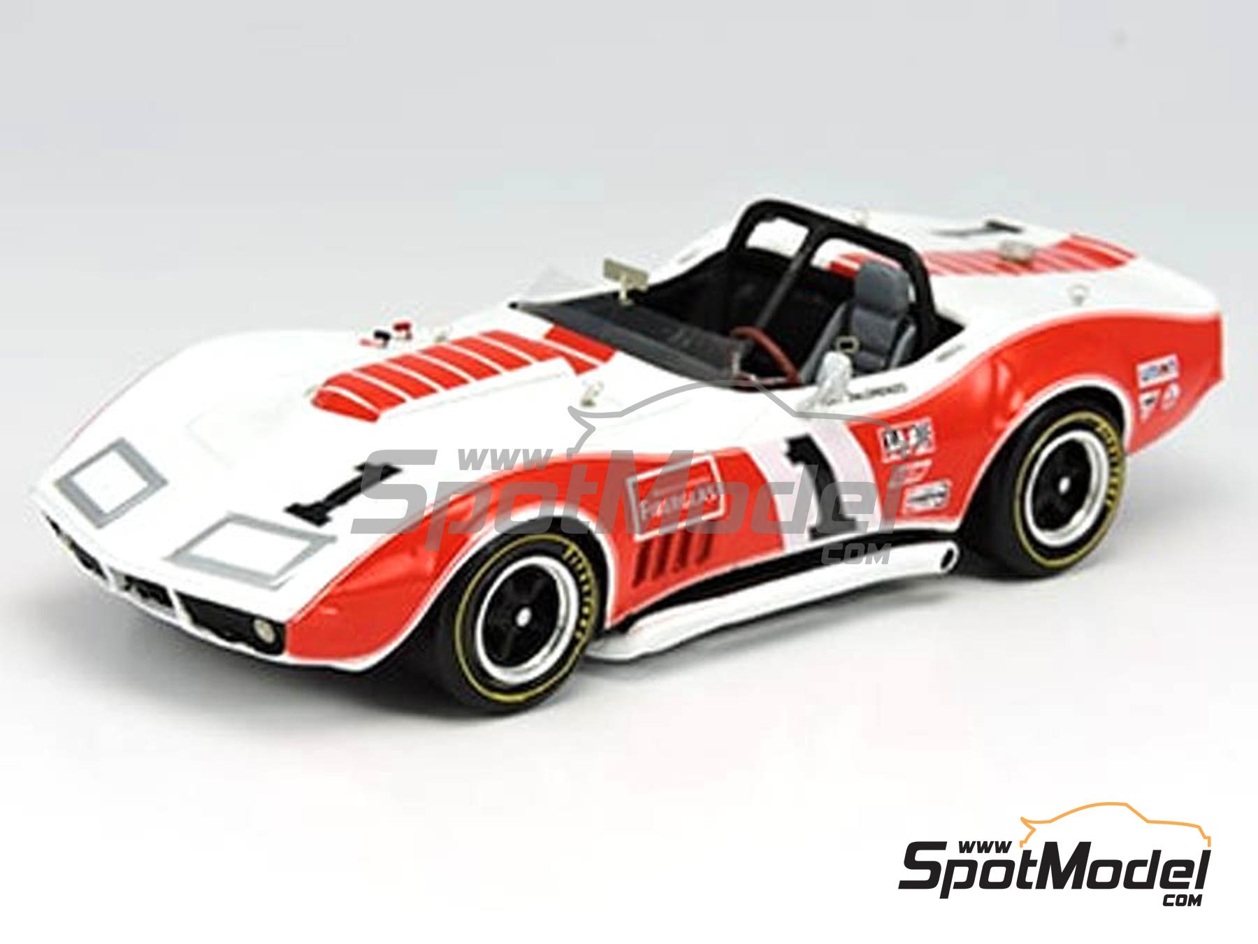 Image 1: Chevrolet Corvette C3 L-88 sponsored by Fiberglass - ROC - Race of the Champions Daytona 1969 | Car scale model kit in 1/43 scale manufactured by Arena Modelli (ref. ARE818)
