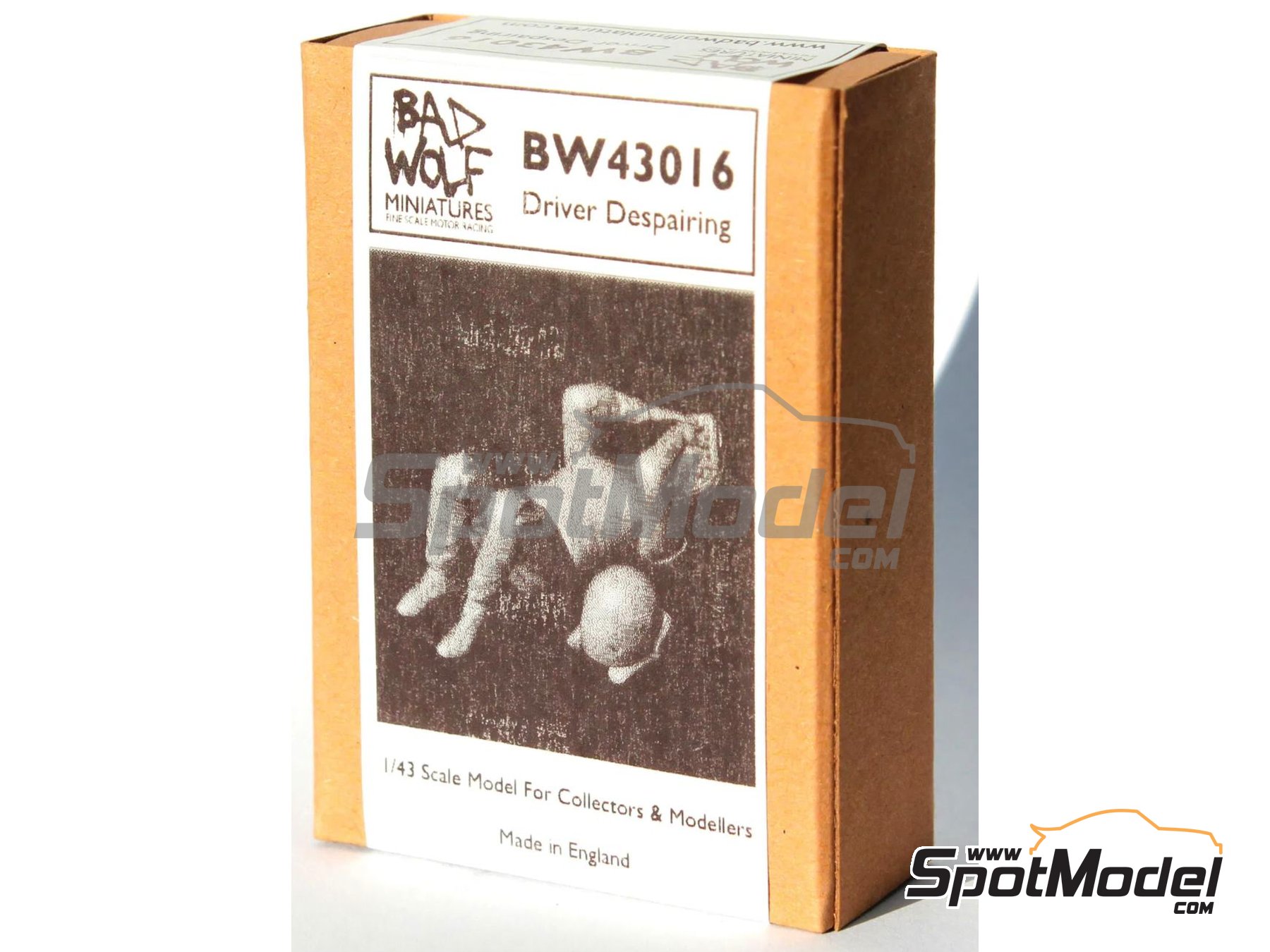 Image 5: Driver despairing - Formula 1 Rolex Sakhir Grand Prix 2020 | Figure in 1/43 scale manufactured by Bad Wolf Miniatures (ref. BW43016)