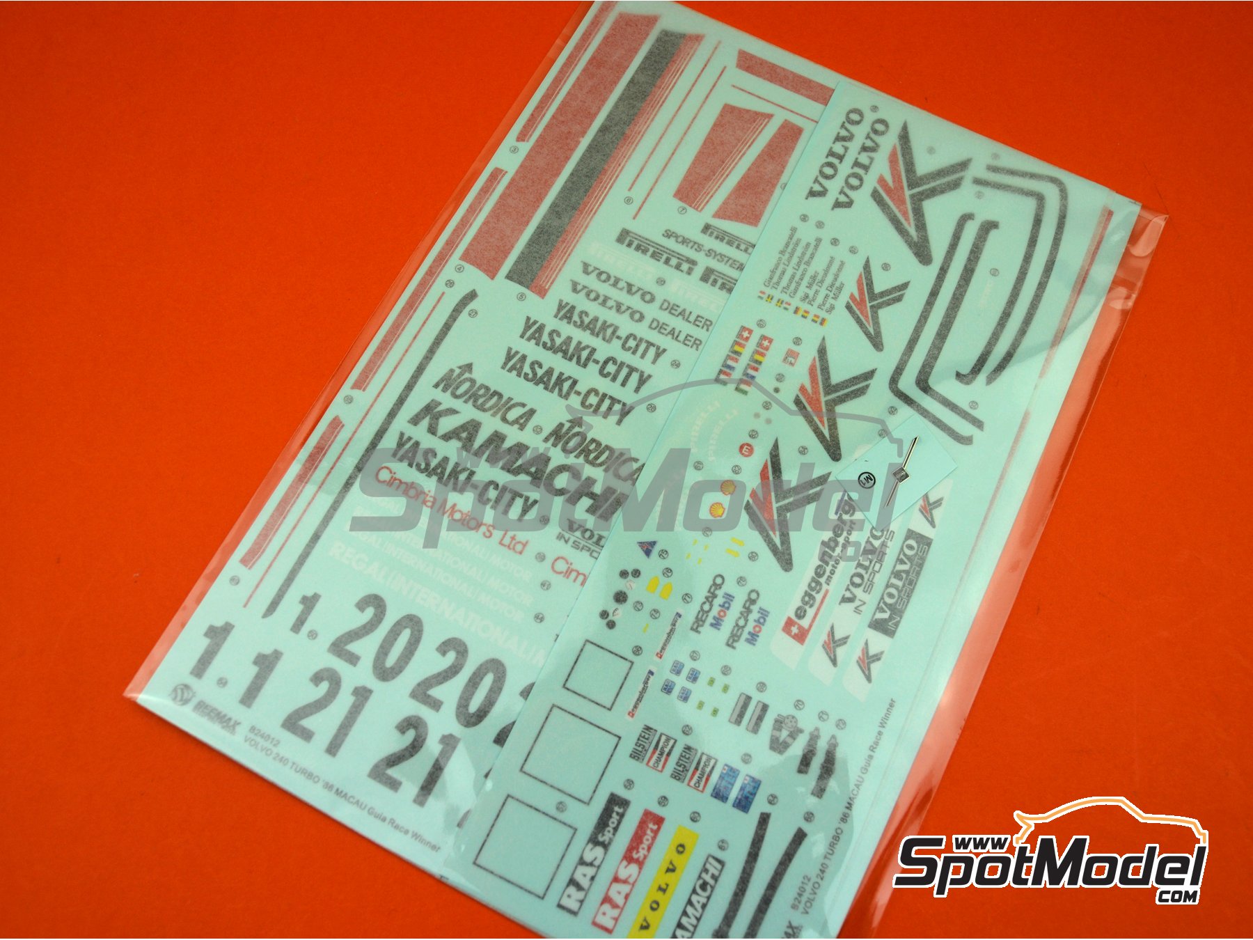 Image 12: Volvo 240 Turbo Group A Volvo Europe Dealer Team sponsored by Kamachi - JTC InterTEC championship Fuji Speedway, Guia Race of Macau 1985 and 1986 | Car scale model kit in 1/24 scale manufactured by Beemax Model Kits (ref. B24012, also 4905083098257 and 98257)