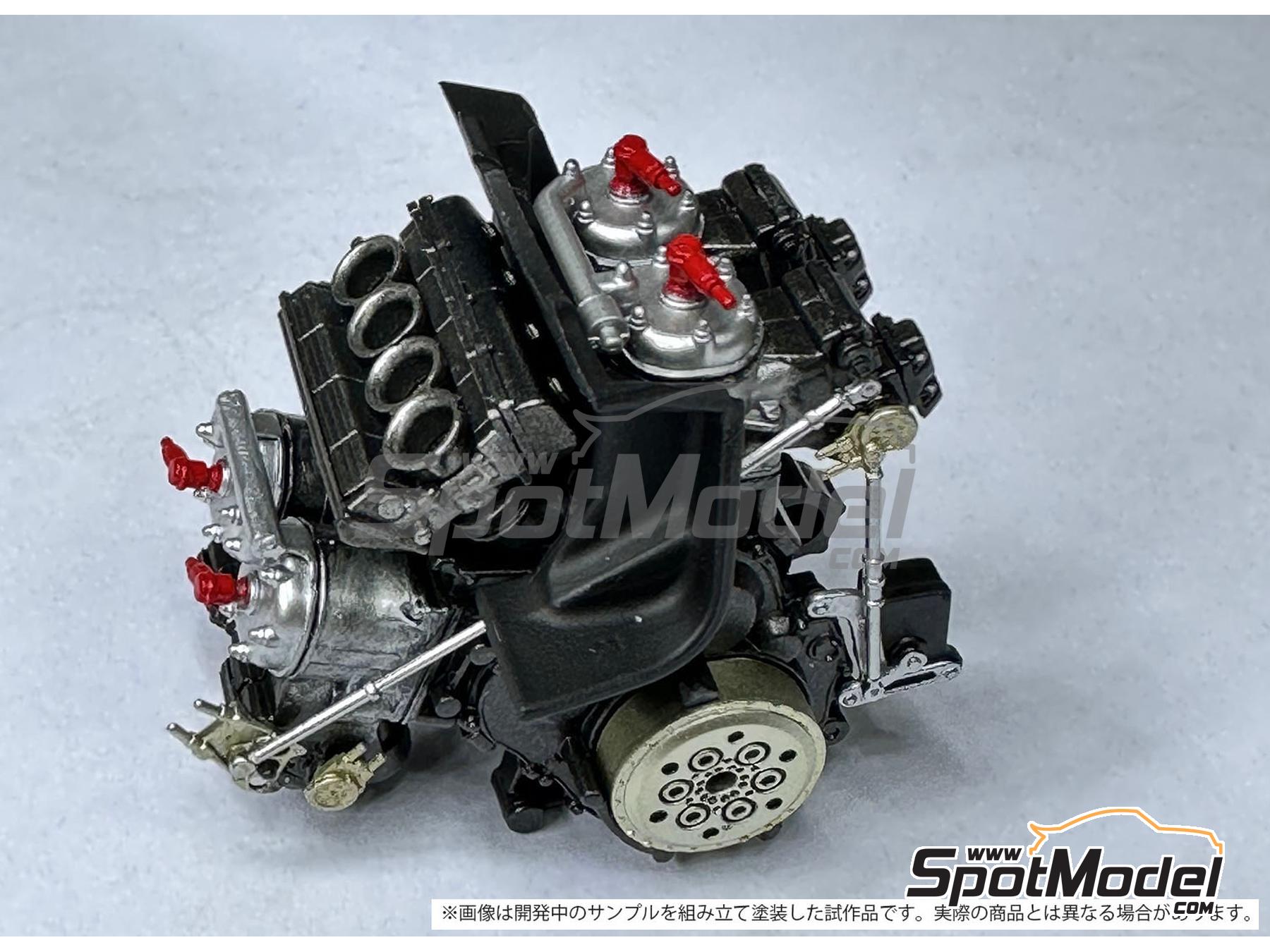 Image 26: Suzuki RGV500 XR79 Suzuki Team sponsored by Motul - Motorcycle World Championship 1993 | Motorbike scale model kit in 1/12 scale manufactured by Beemax Model Kits (ref. BX13001, also 4545782083811)