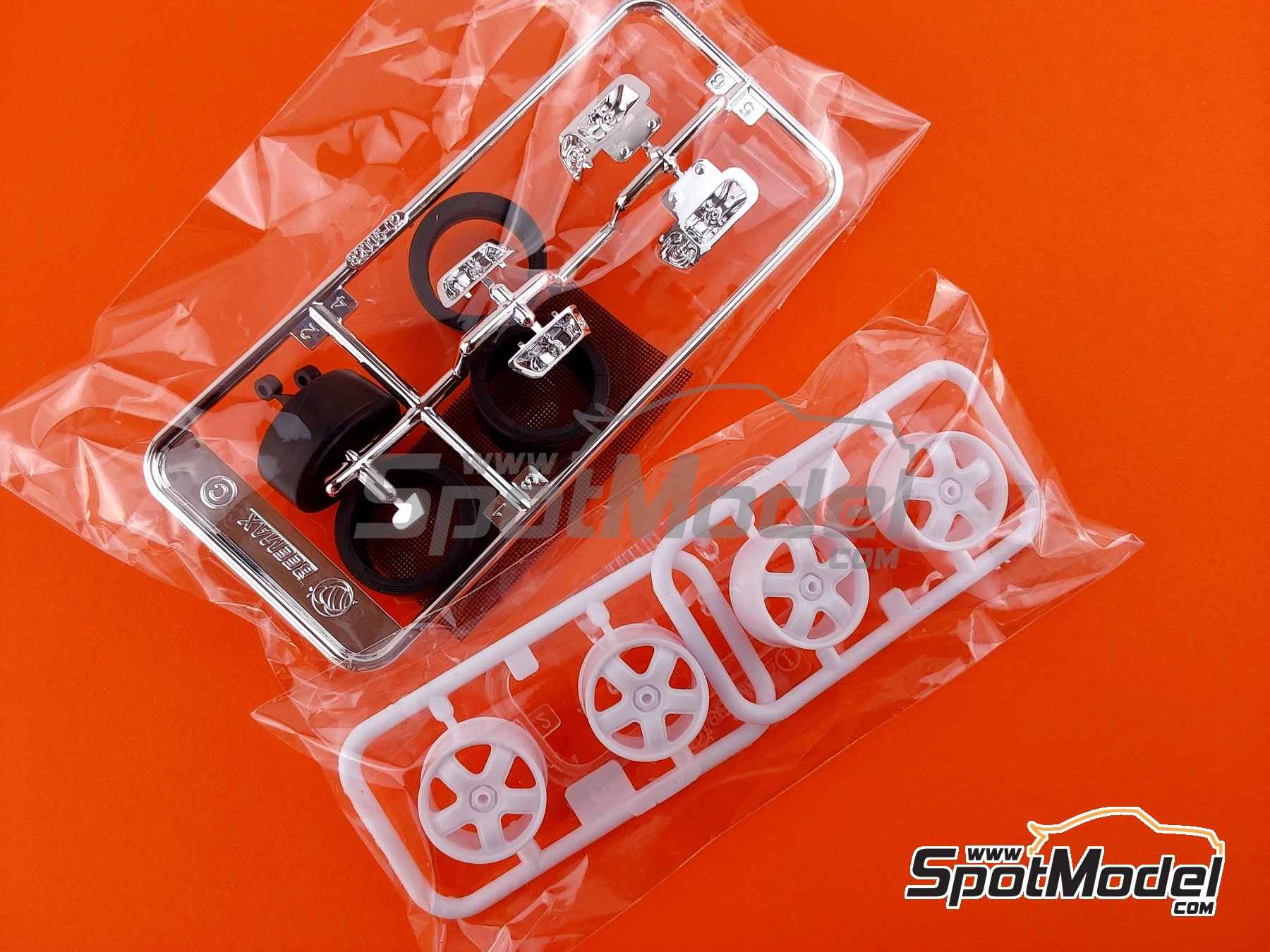 Image 19: Honda Civic EF9 Grupo A Equipo Mooncraft patrocinado por Jaccs - Campeonato JTC InterTEC 1991 | Maqueta de coche en escala&nbsp;1/24 fabricado por Beemax Model Kits (ref.&nbsp;BX24030, tambien 4545782101874)