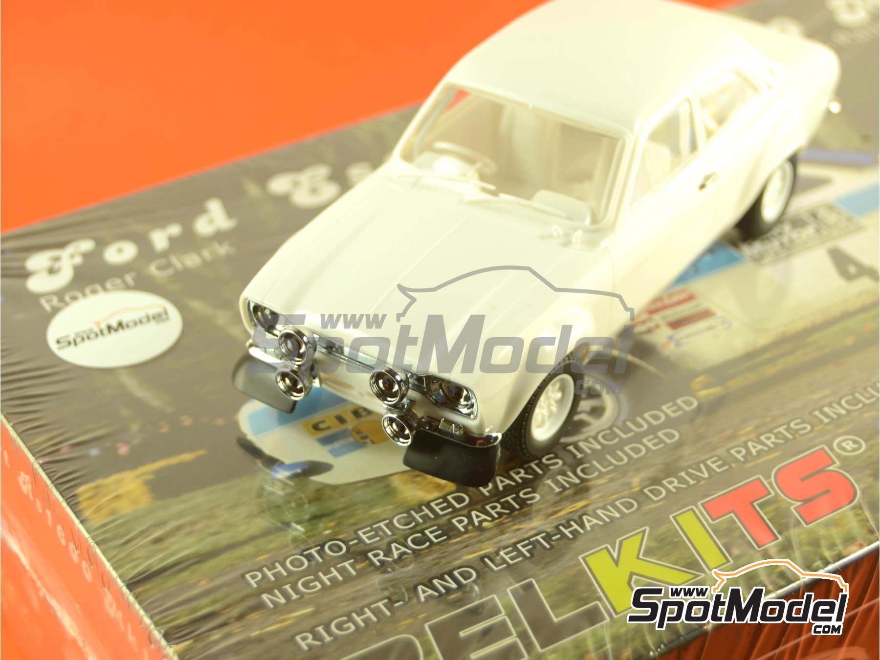 Image 24: Ford Escort RS1600 Mk I sponsored by Esso Uniflo - Great Britain RAC Rally 1972 | Car scale model kit in 1/24 scale manufactured by Belkits (ref.&nbsp;BEL007, also 9789597241645 and BEL-007)