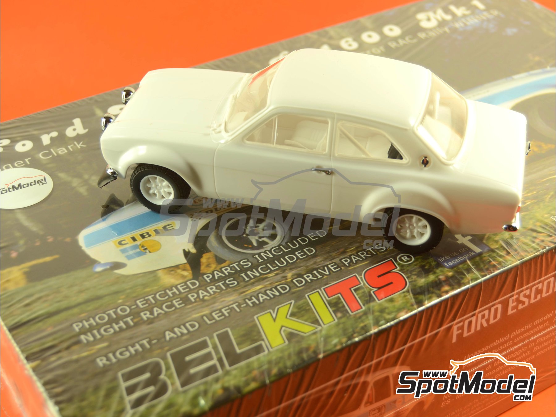 Image 32: Ford Escort RS1600 Mk I sponsored by Esso Uniflo - Great Britain RAC Rally 1972 | Car scale model kit in 1/24 scale manufactured by Belkits (ref.&nbsp;BEL007, also 9789597241645 and BEL-007)
