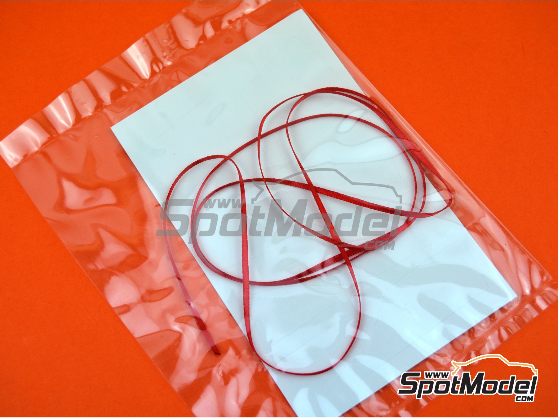 Image 6: Opel Manta 400 Group B Opel Euro Team - Tour de France Automobile 1984 | Model car kit in 1/24 scale manufactured by Belkits (ref.&nbsp;BEL008, also BEL-008)