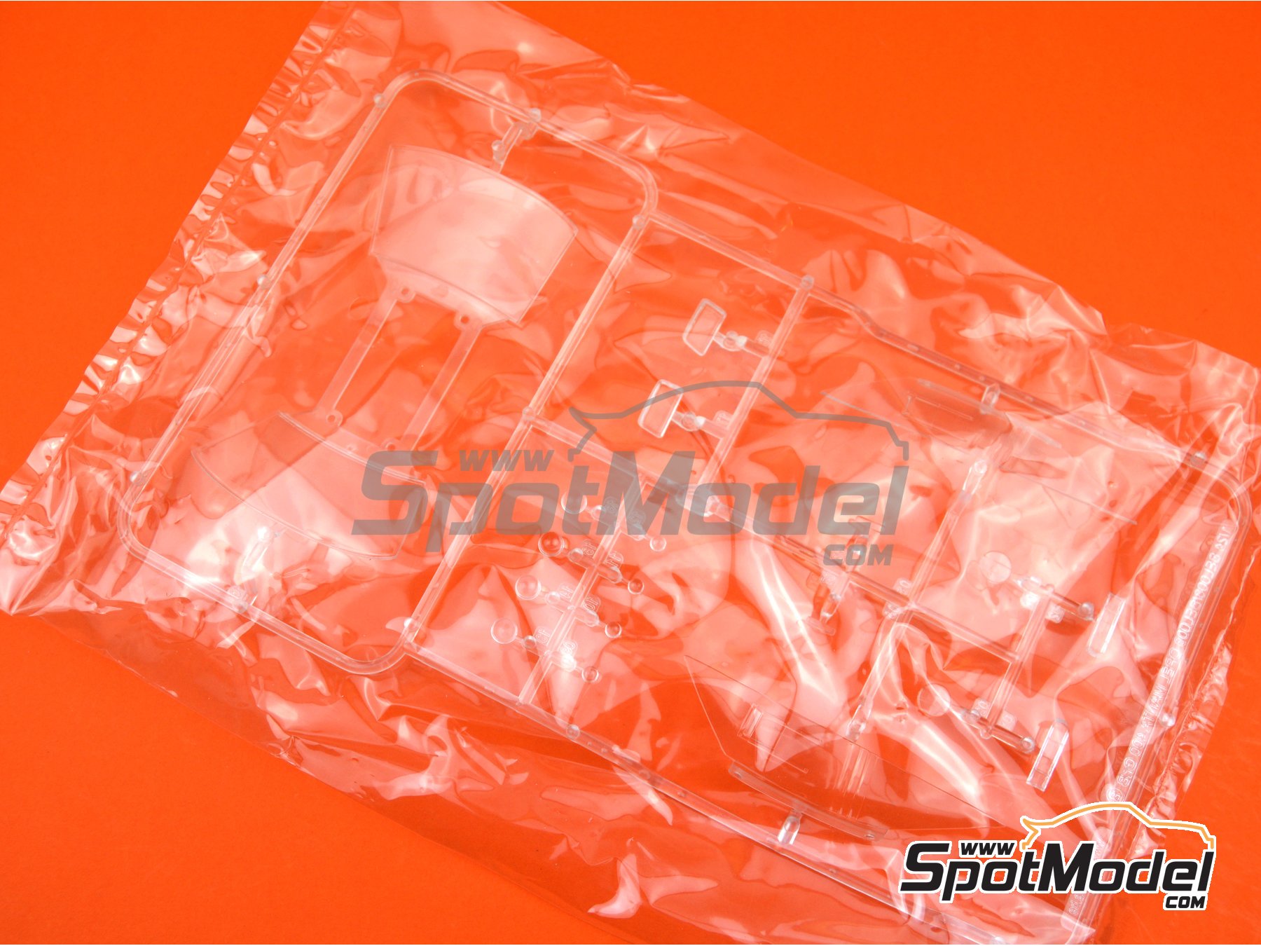 Image 13: Opel Manta 400 Group B Opel Euro Team - Tour de France Automobile 1984 | Model car kit in 1/24 scale manufactured by Belkits (ref.&nbsp;BEL008, also BEL-008)