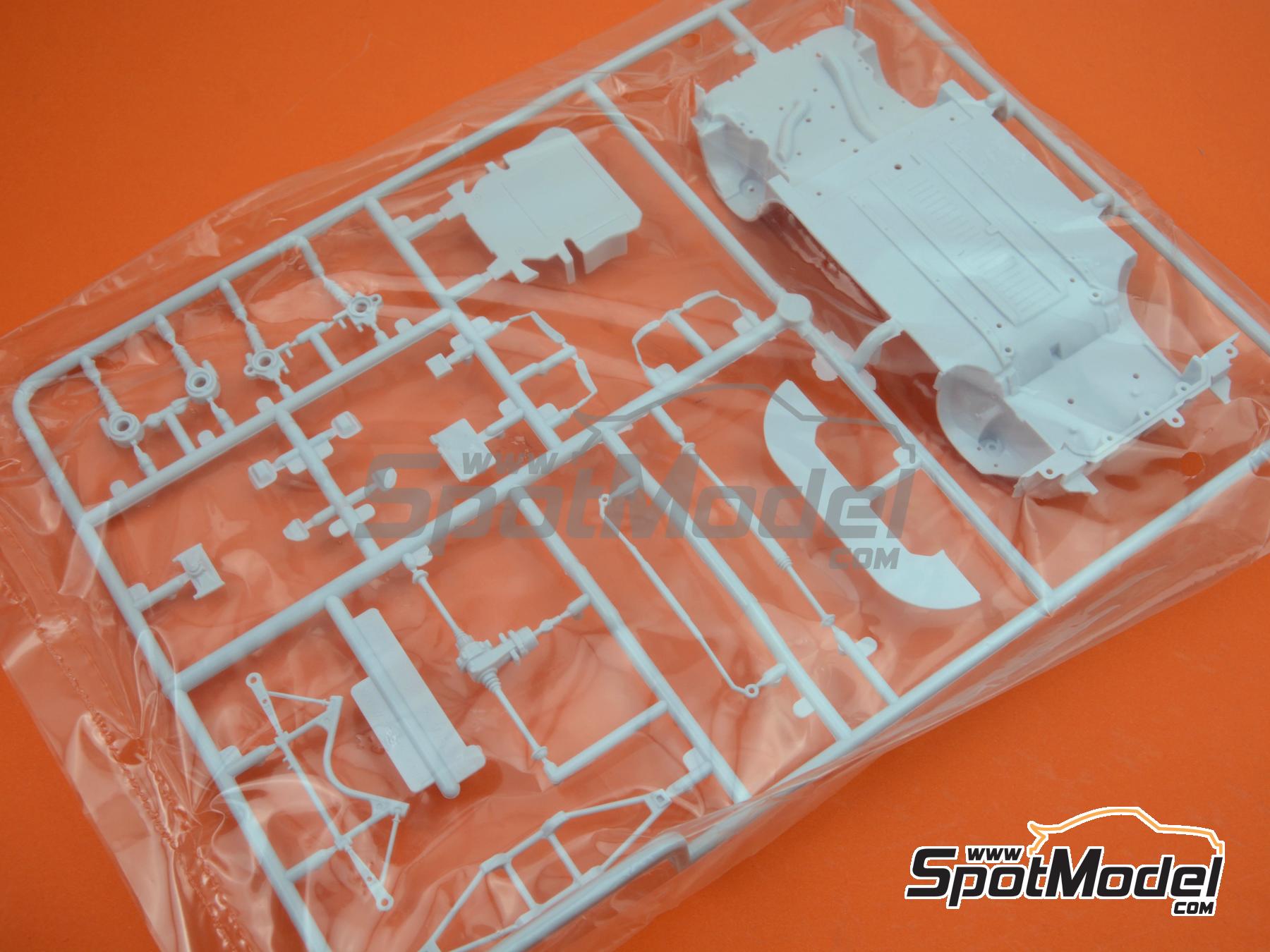 Image 17: Hyundai i20 Coupe WRC Hyundai Shell Mobis WRT Team sponsored by Shell - Corsica Linea Tour de Corse - Rallye de France 2019 | Car scale model kit in 1/24 scale manufactured by Belkits (ref.&nbsp;BEL014, also 9791038013339 and BEL-014)