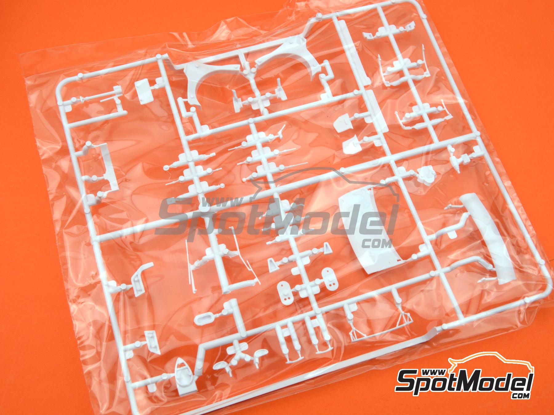 Image 13: Citro&euml;n C3 WRC Citro&euml;n Total Abu Dhabi WRT Team sponsored by Abu Dhabi - Neste Rally Finland 2017 | Car scale model kit in 1/24 scale manufactured by Belkits (ref.&nbsp;BEL018, also 9789597285465 and BEL-018)