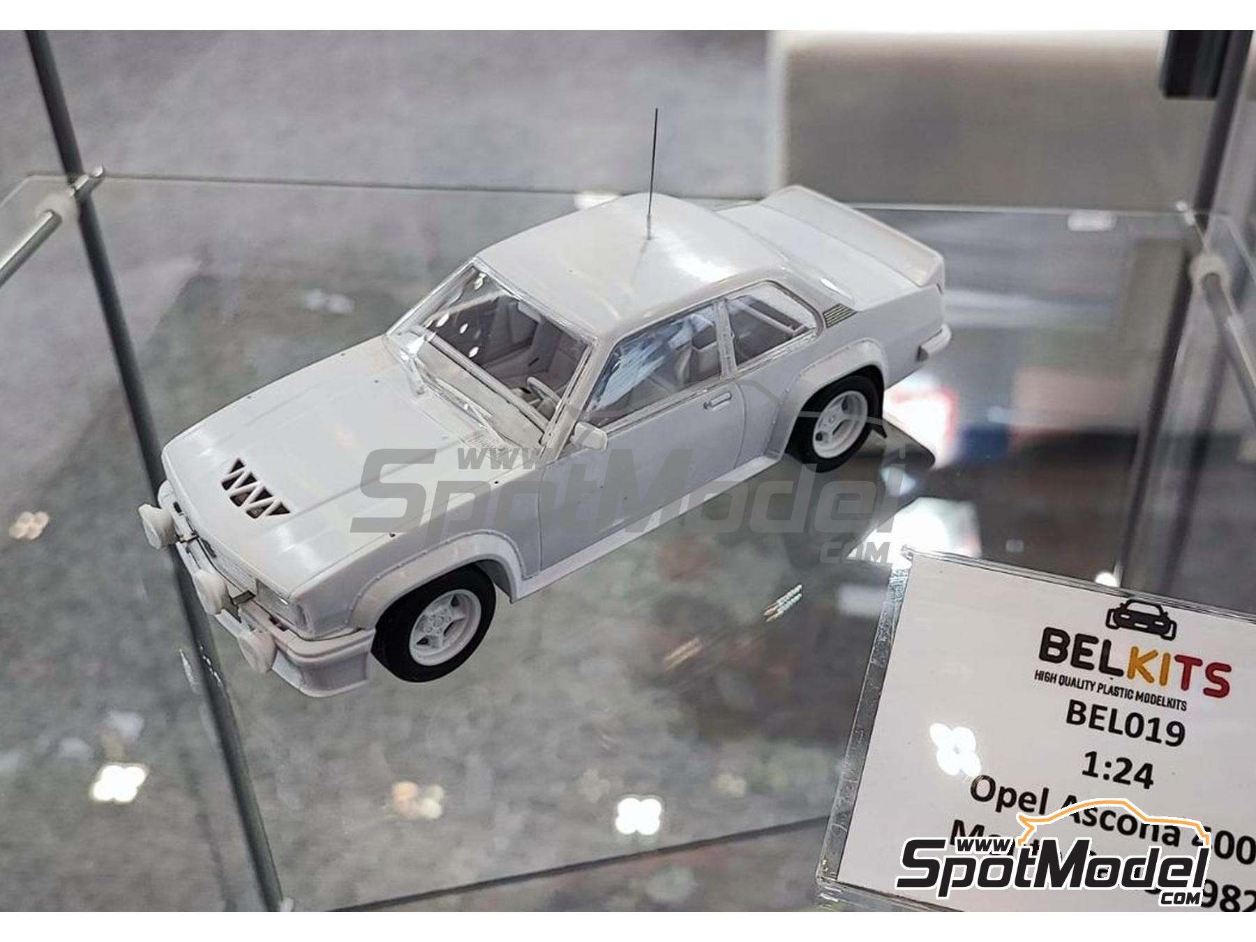 Belkits BEL019: Car scale model kit 1/24 scale - Opel Ascona 400