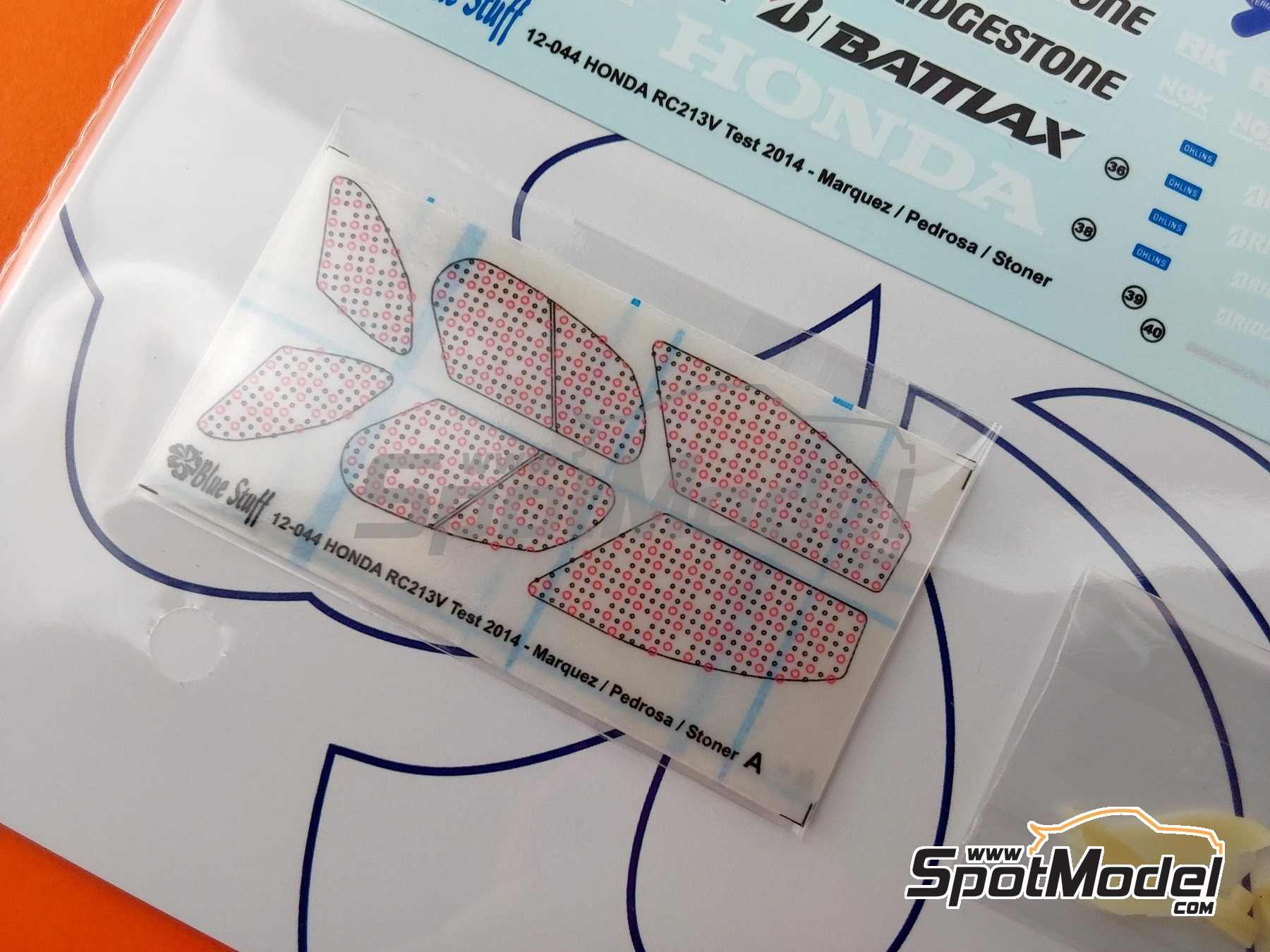 Image 5: Honda RC213V HRC Team sponsored by Repsol - Test HRC Sepang 2014 | Marking / livery in 1/12 scale manufactured by Blue Stuff (ref.&nbsp;12-044)