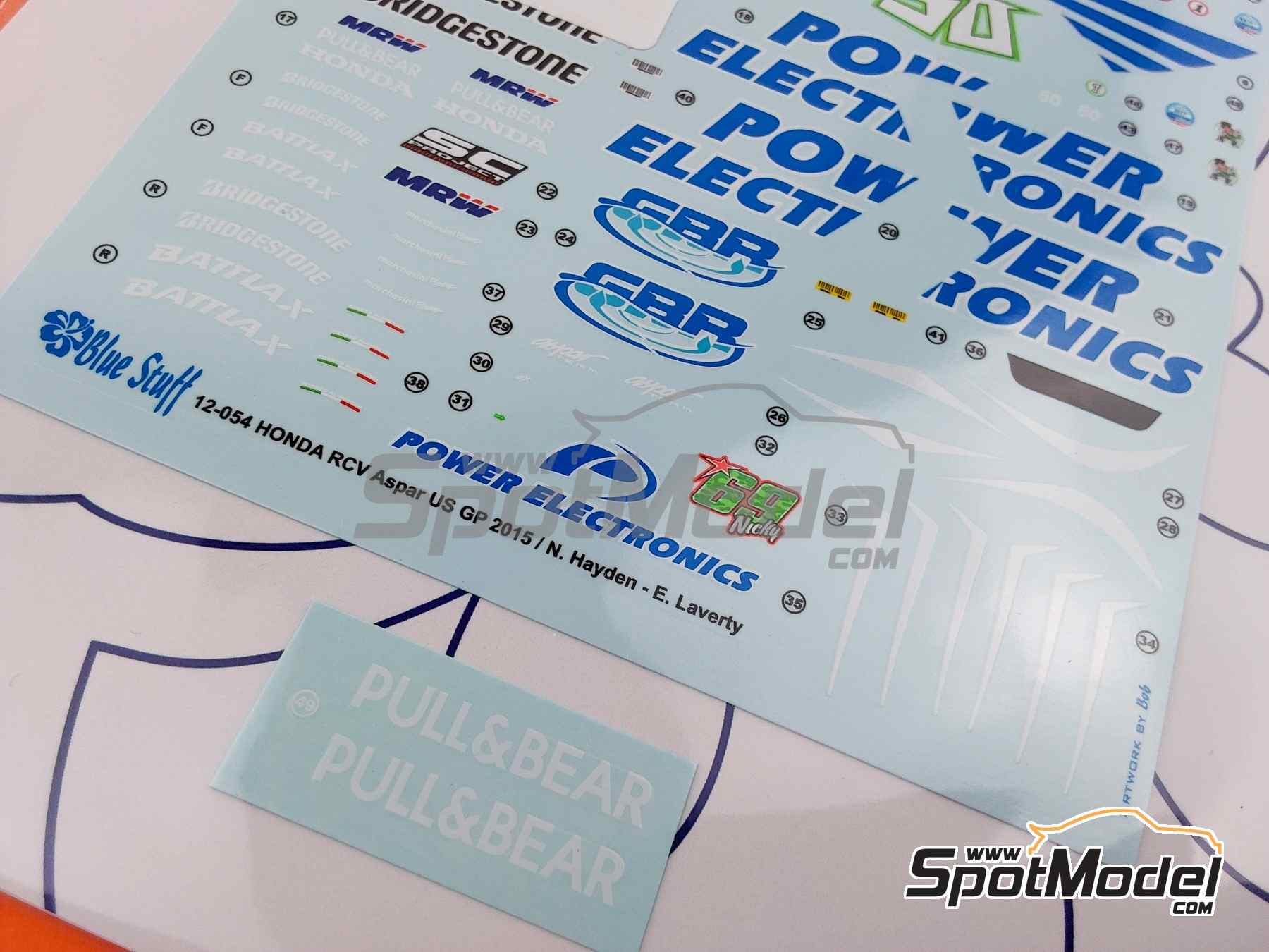 Image 12: Honda RC213V Aspar Team sponsored by Power Electronics - USA Moto GP Grand Prix 2015 | Marking / livery in 1/12 scale manufactured by Blue Stuff (ref.&nbsp;12-054)