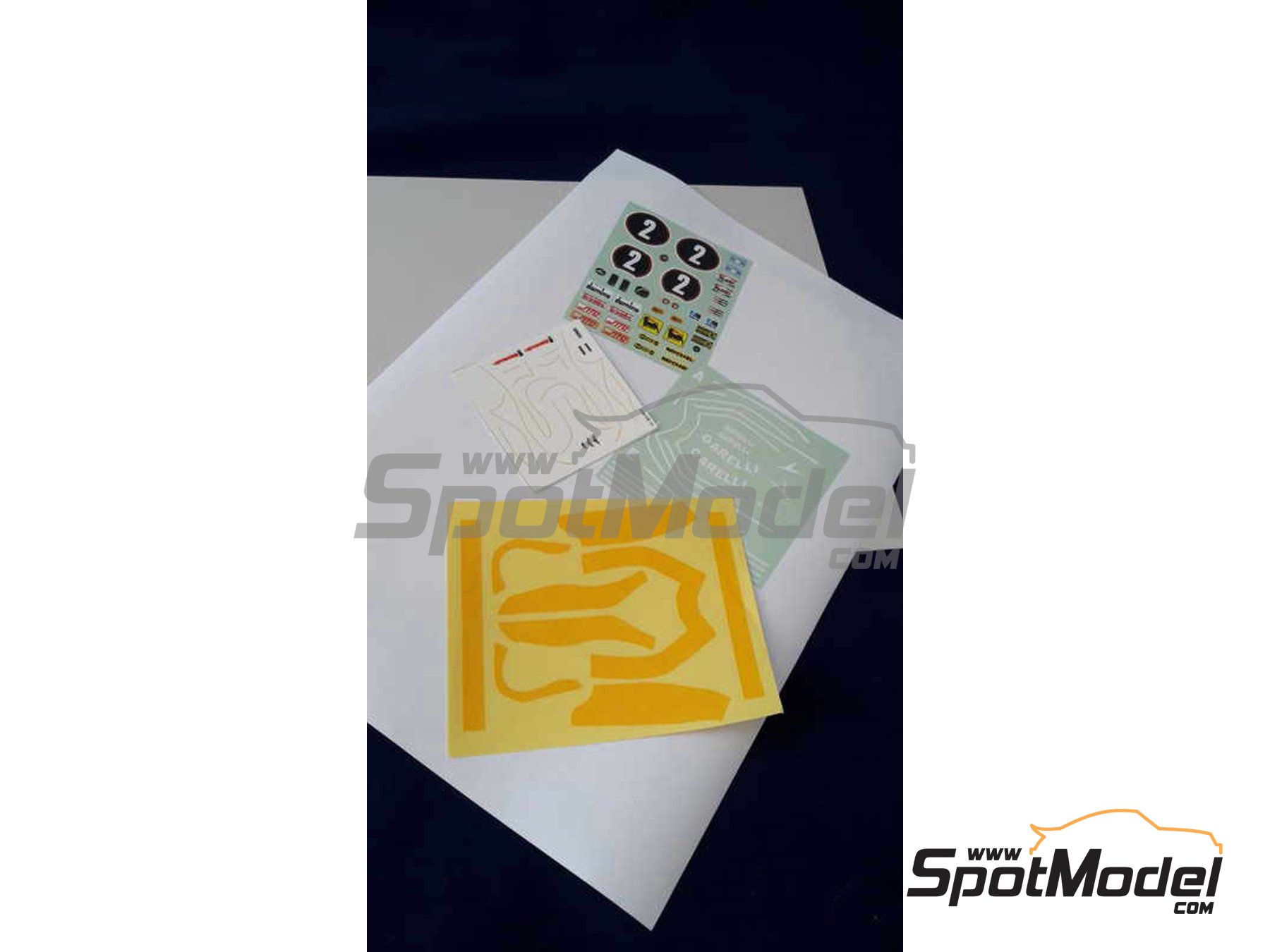 Image 11: Garelli 125cc - Campeonato del Mundo de Motociclismo 1982 | Maqueta de moto en escala&nbsp;1/12 fabricado por Brach Model (ref.&nbsp;BM-VR11)