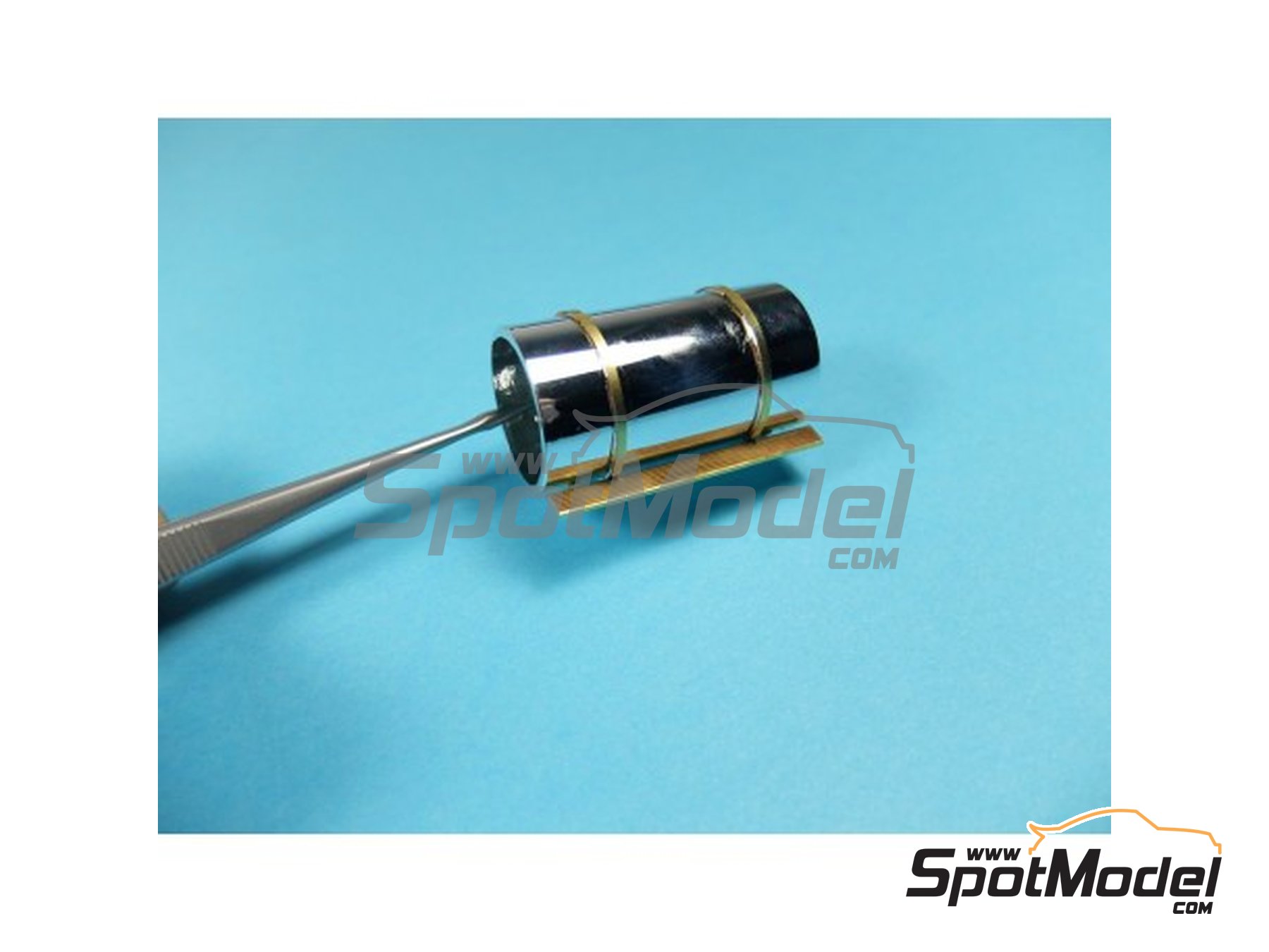 Image 11: Kenworth K123/125 | Set de mejora y detallado en escala 1/24 fabricado por Czech Truck Model (ref. CTM037)