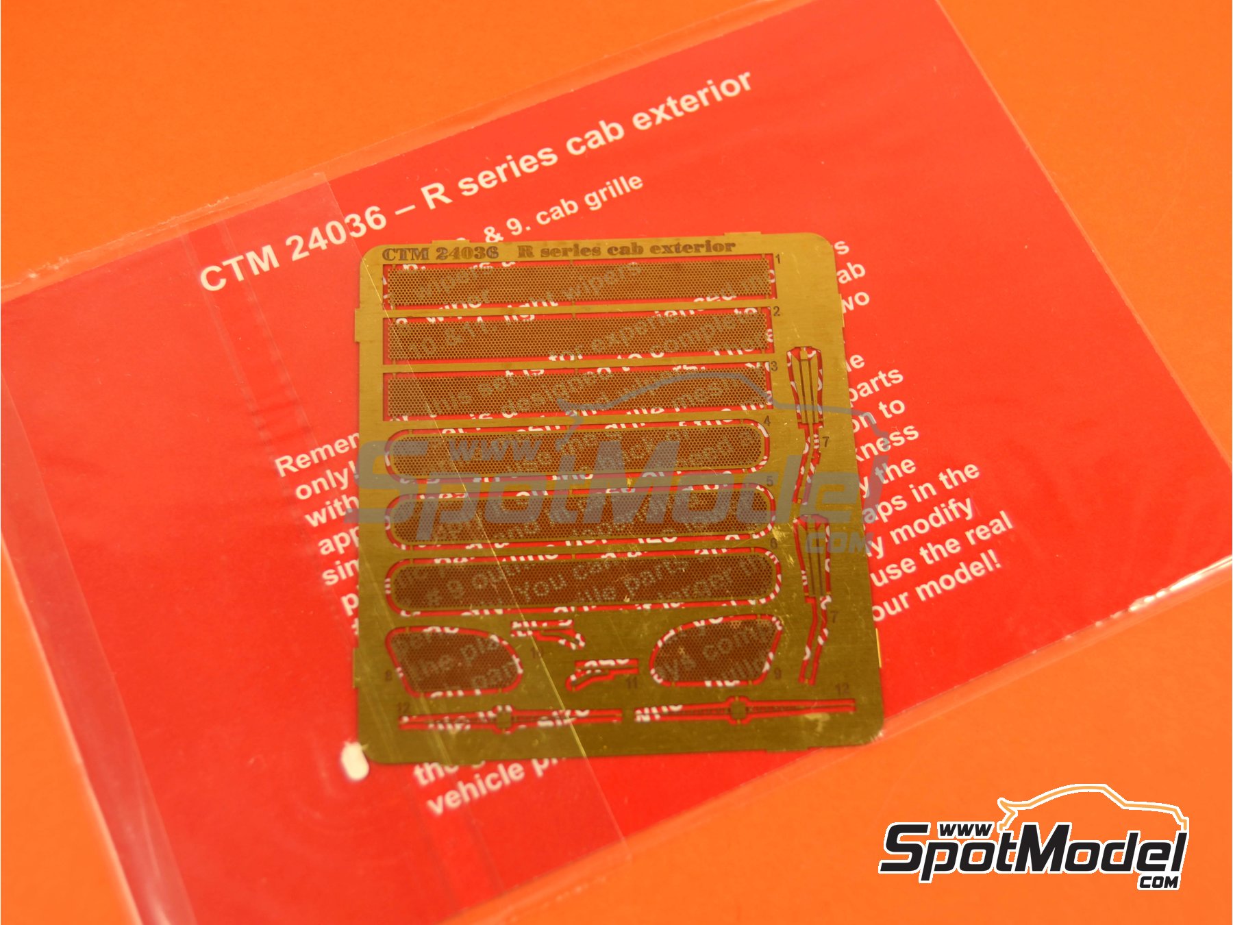 Image 2: Scania R series | Fotograbados en escala 1/24 fabricado por Czech Truck Model (ref. CTM24036)