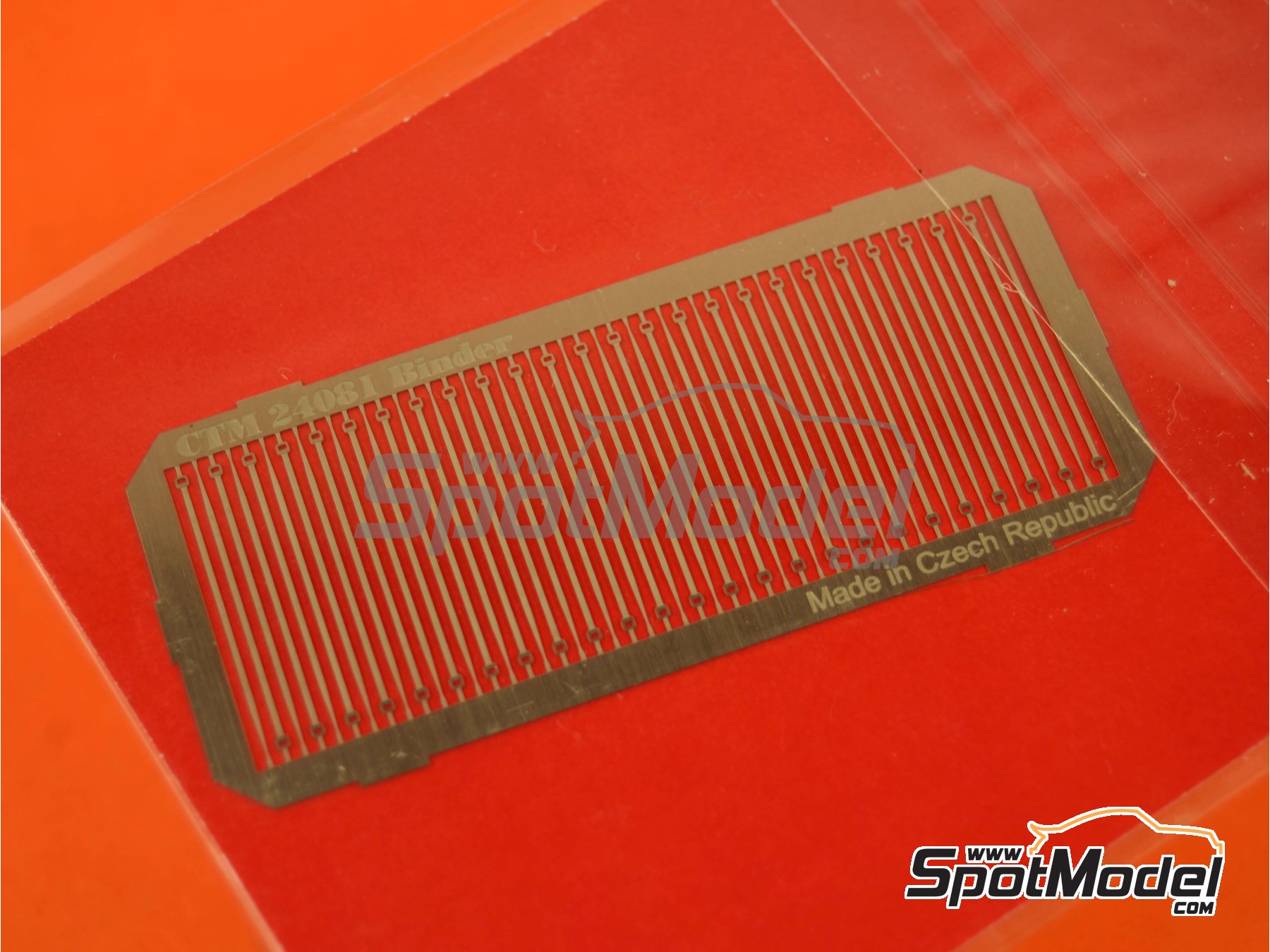 Image 2: Cable binders | Clamps in 1/24 scale manufactured by Czech Truck Model (ref.&nbsp;CTM24081)