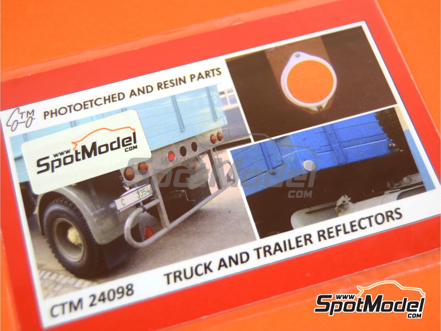 Image 3: Reflectors | Lights in 1/24 scale manufactured by Czech Truck Model (ref.&nbsp;CTM24098)