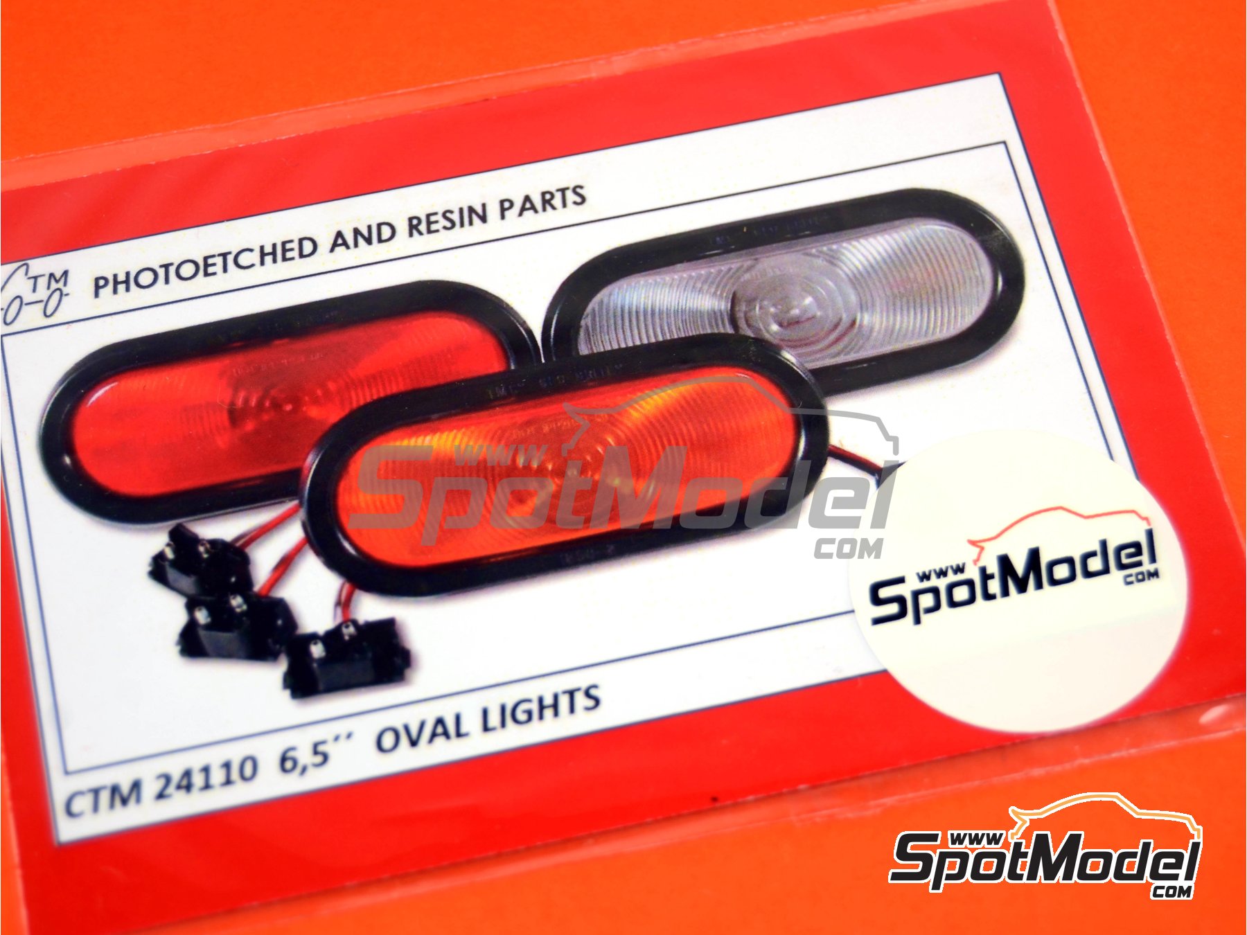Image 5: 6.5 inches oval marker | Lights in 1/24 scale manufactured by Czech Truck Model (ref. CTM24110)