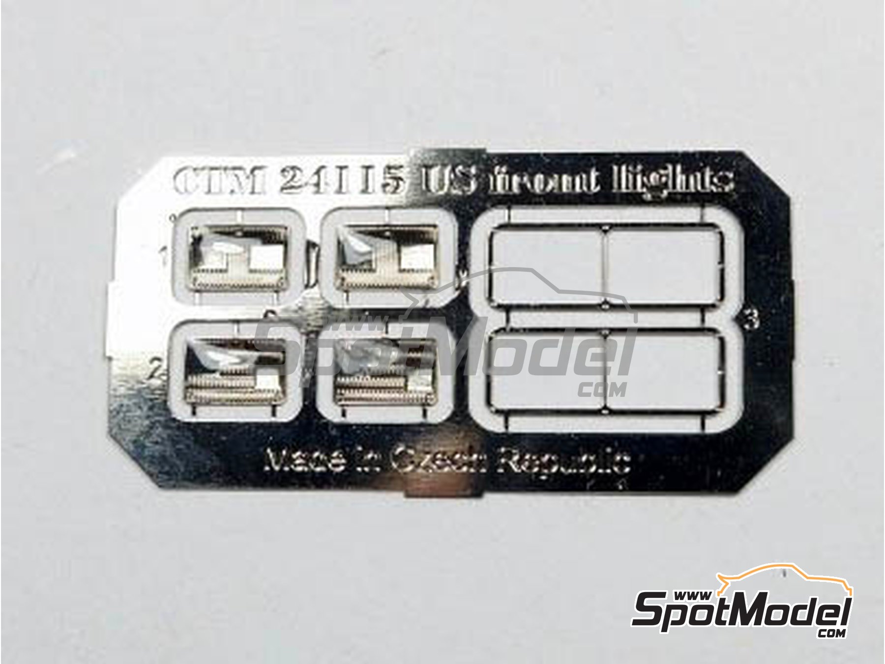 Image 4: US front lights - Oblong | Lights in 1/25 scale manufactured by Czech Truck Model (ref.&nbsp;CTM24115)