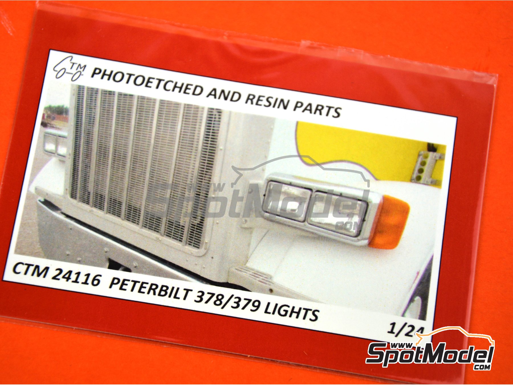 Image 5: Peterbilt 378 / 379 | Luces en escala&nbsp;1/24 fabricado por Czech Truck Model (ref.&nbsp;CTM24116)
