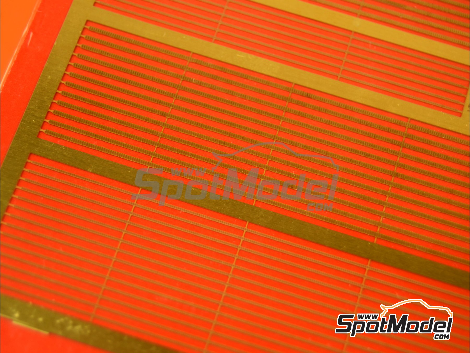 Image 4: Weld lines | Detail in 1/24 scale manufactured by Czech Truck Model (ref.&nbsp;CTM24127)