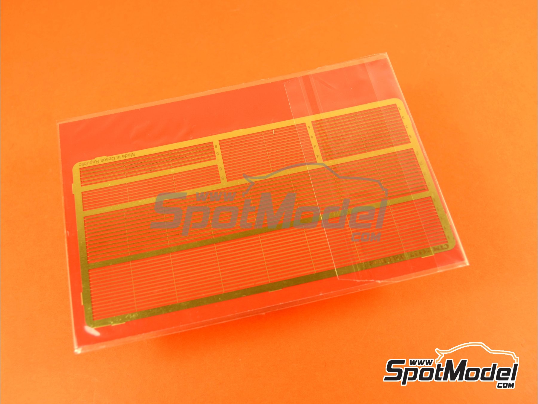 Image 6: Weld lines | Detail in 1/24 scale manufactured by Czech Truck Model (ref.&nbsp;CTM24127)