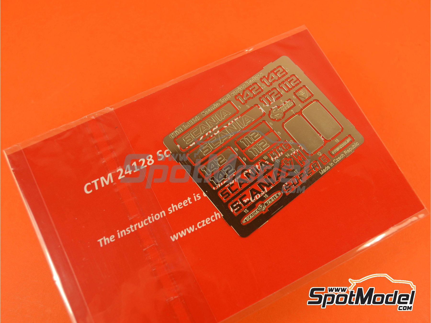 Image 4: Scania serie 2 | Insignias en escala&nbsp;1/24 fabricado por Czech Truck Model (ref.&nbsp;CTM24128)