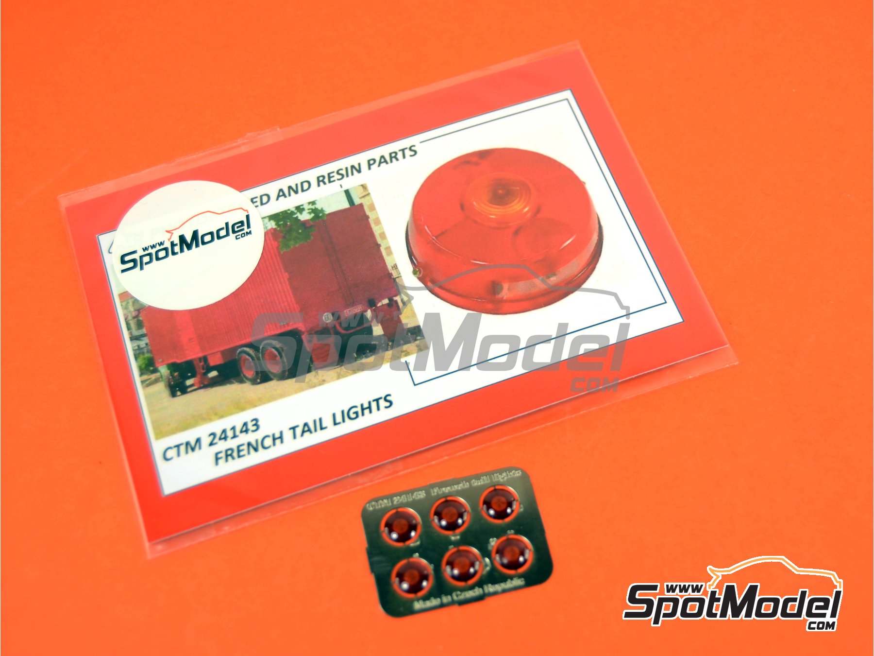 Image 1: French tail lights | Lights in 1/24 scale manufactured by Czech Truck Model (ref.&nbsp;CTM24143)