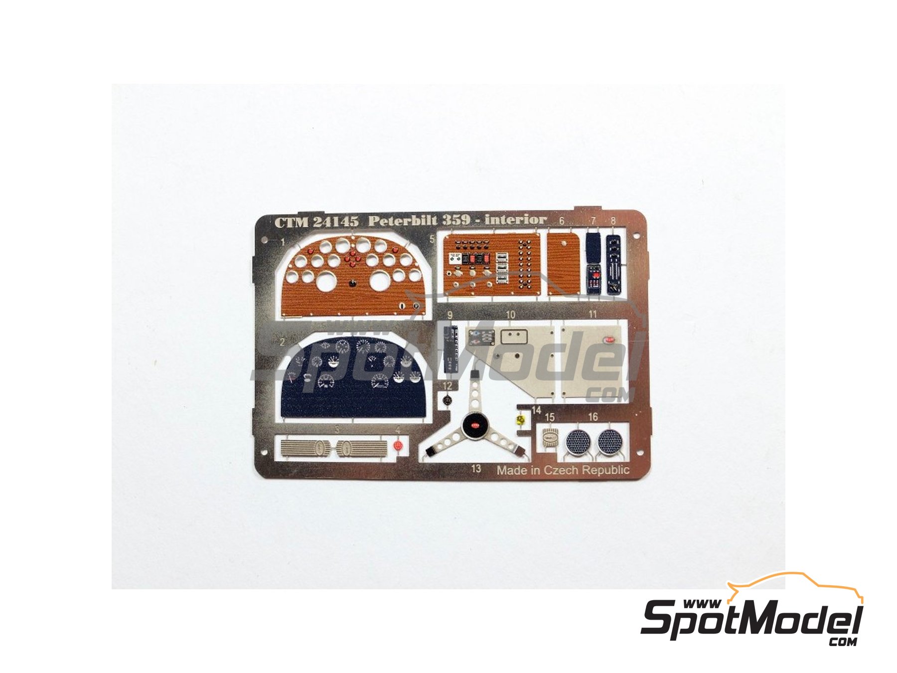 Image 2: Peterbilt 359 | Salpicadero en escala 1/24 fabricado por Czech Truck Model (ref. CTM24145)