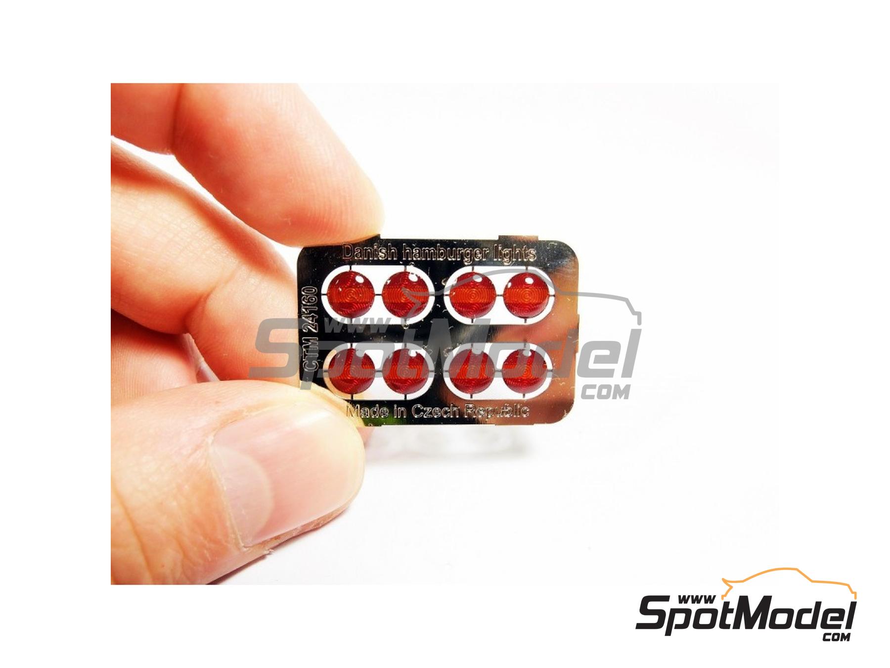 Image 3: Danish hamburger lights | Lights in 1/24 scale manufactured by Czech Truck Model (ref.&nbsp;CTM24160)