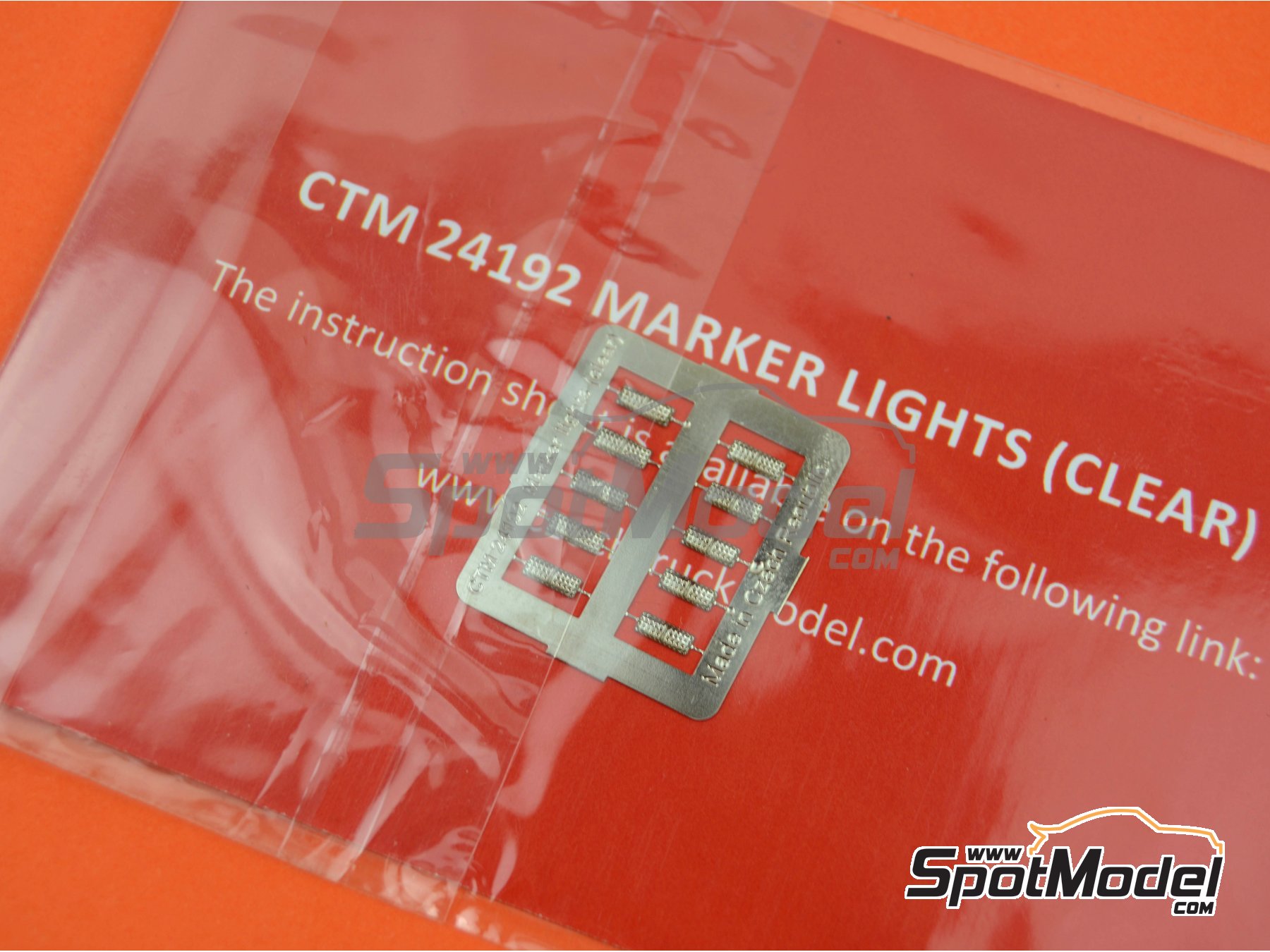 Image 5: Luces de posición transparentes | Luces en escala 1/24 fabricado por Czech Truck Model (ref. CTM24192)